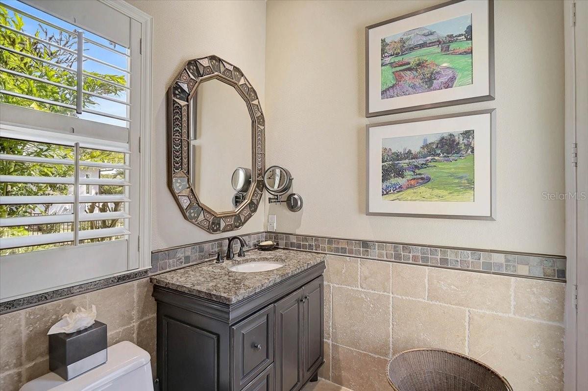 Image 30 of 52 For 448 Macewen Drive