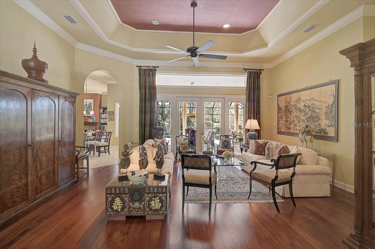 Image 5 of 52 For 448 Macewen Drive