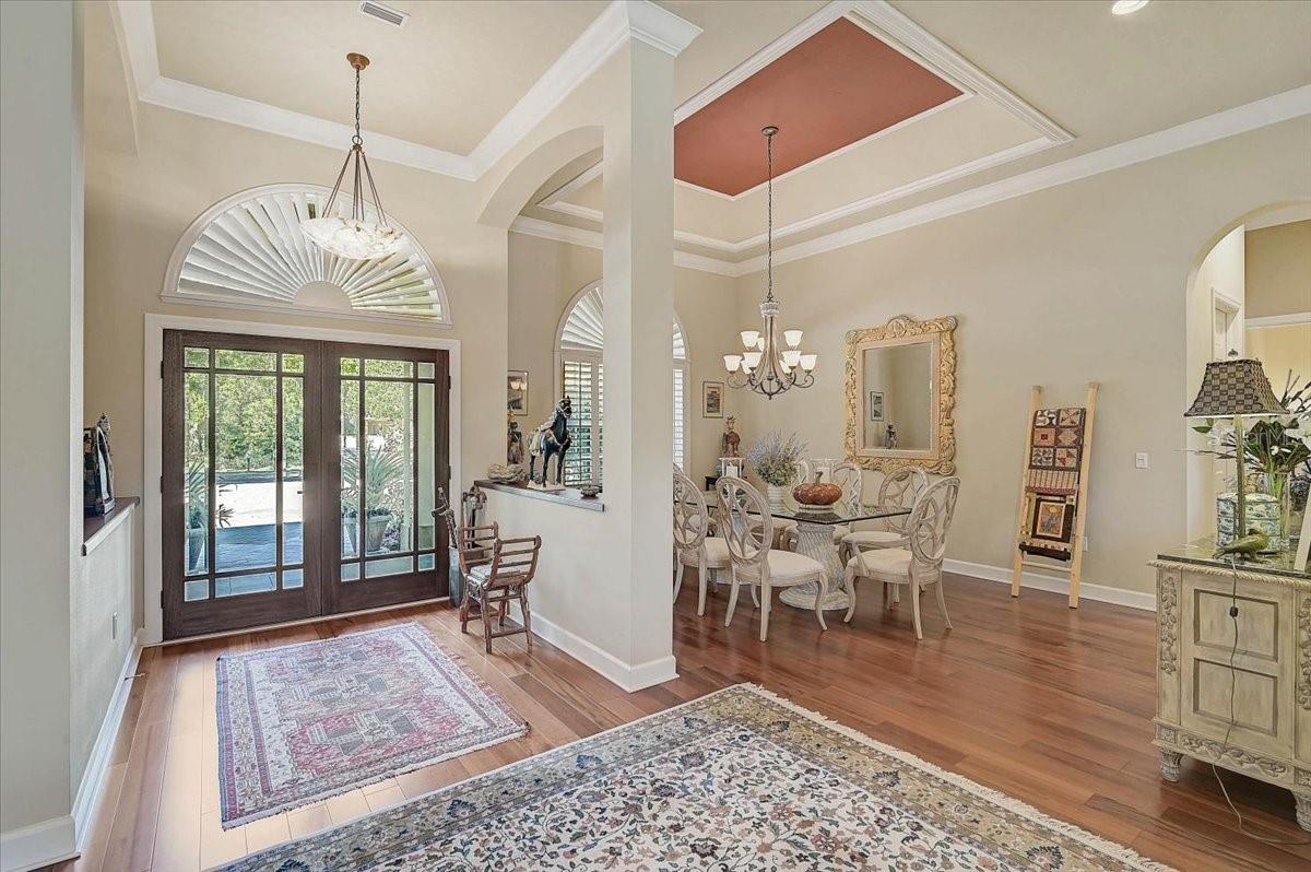 Image 6 of 52 For 448 Macewen Drive