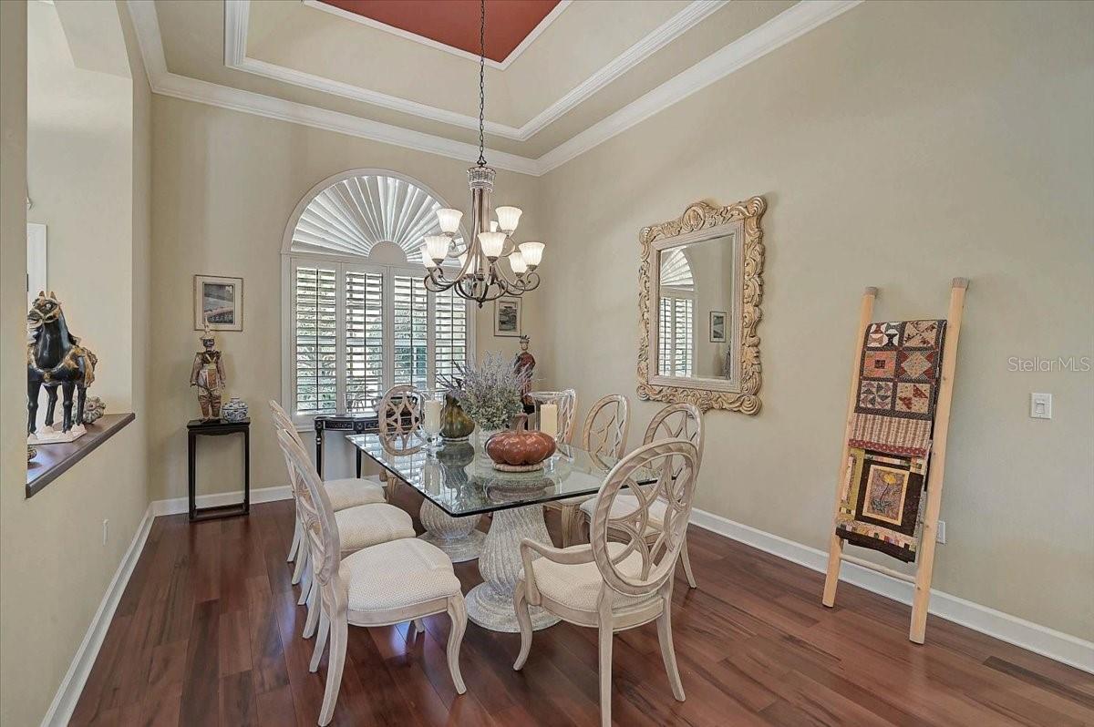 Image 7 of 52 For 448 Macewen Drive