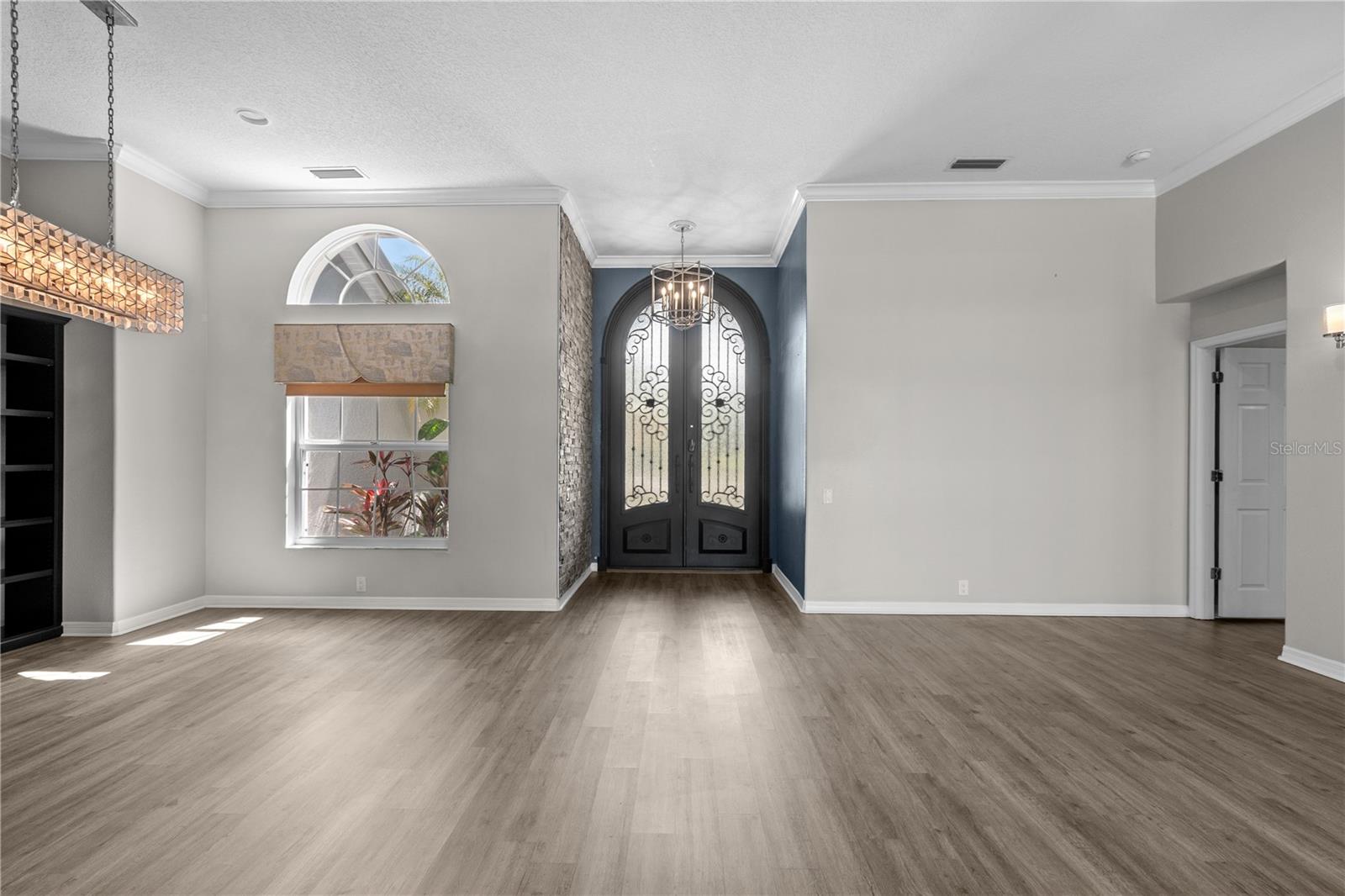 Image 13 of 86 For 7114 River Club Boulevard