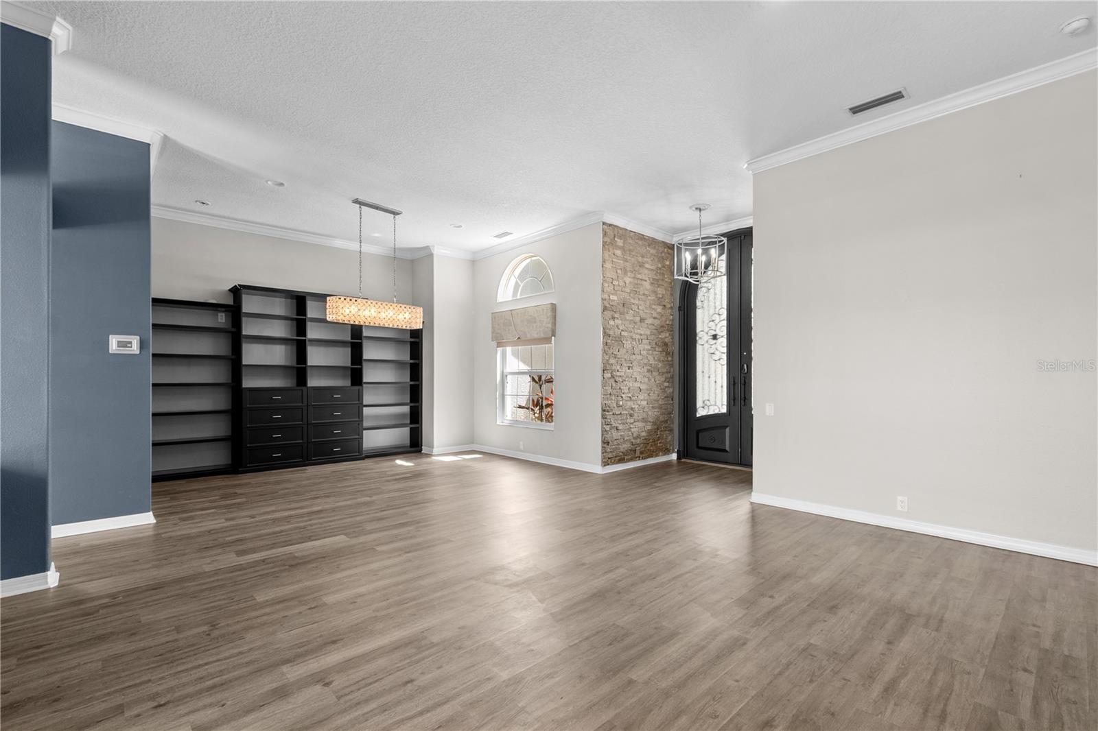 Image 14 of 86 For 7114 River Club Boulevard