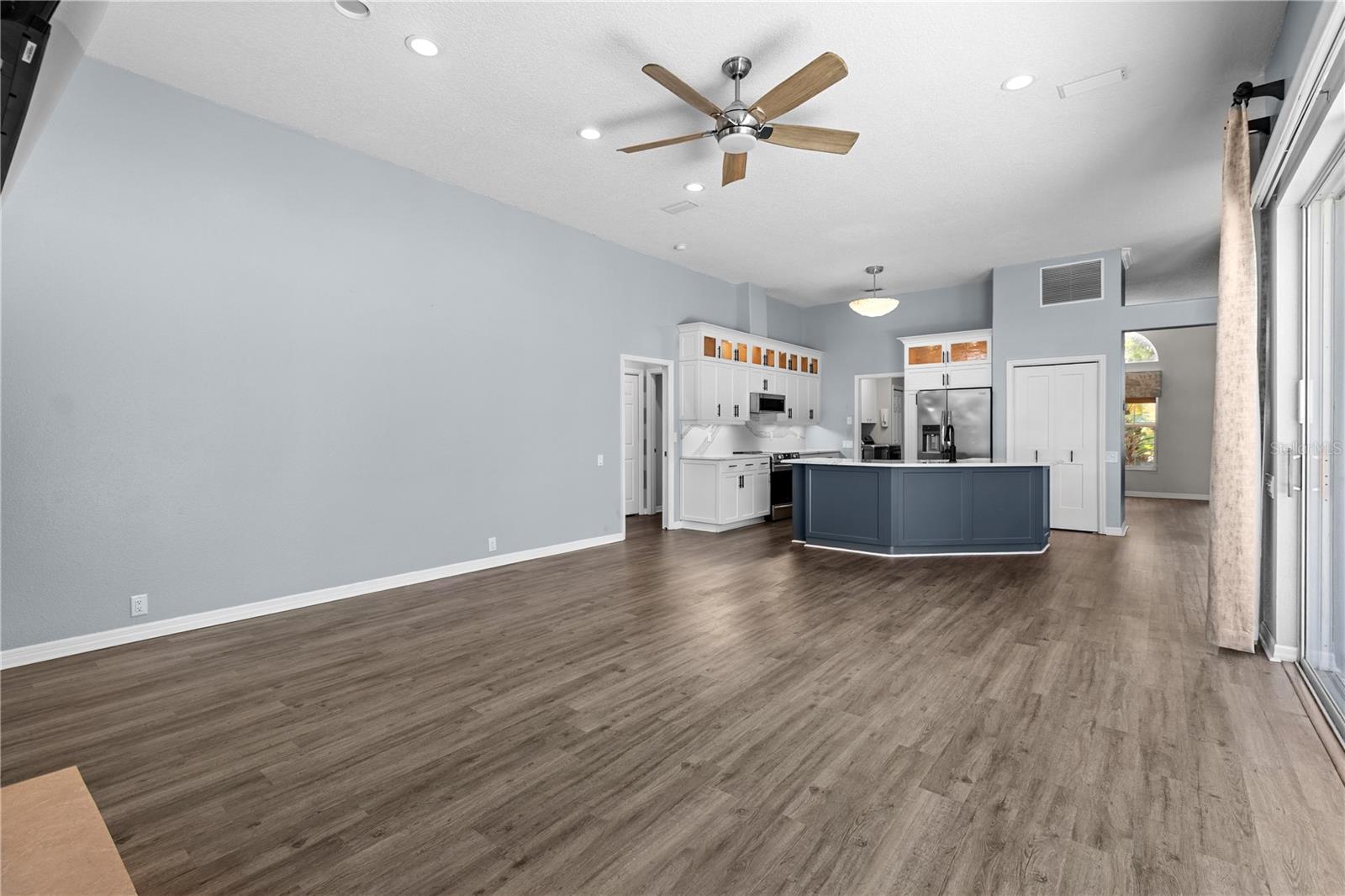 Image 19 of 86 For 7114 River Club Boulevard