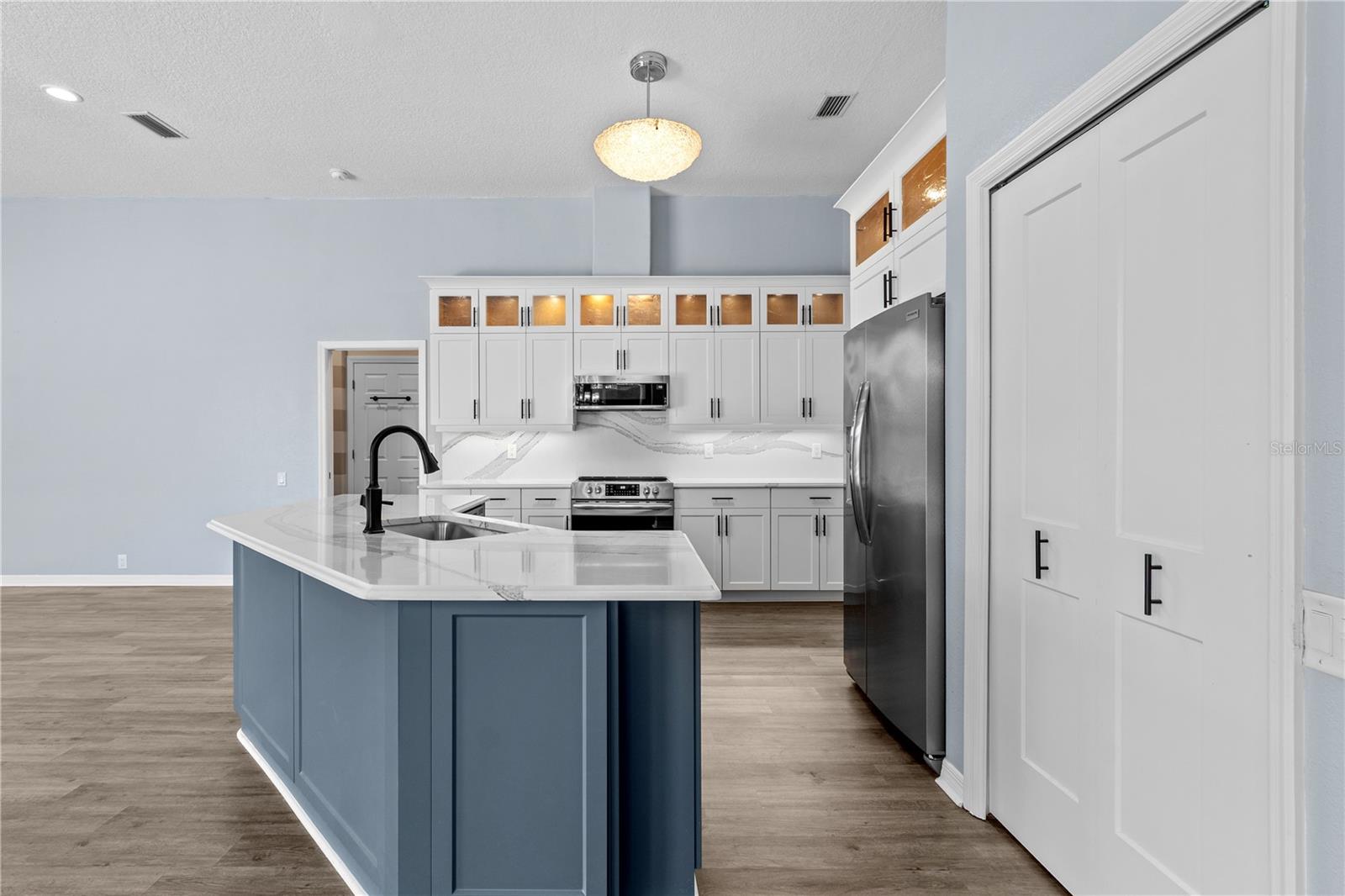 Image 28 of 86 For 7114 River Club Boulevard