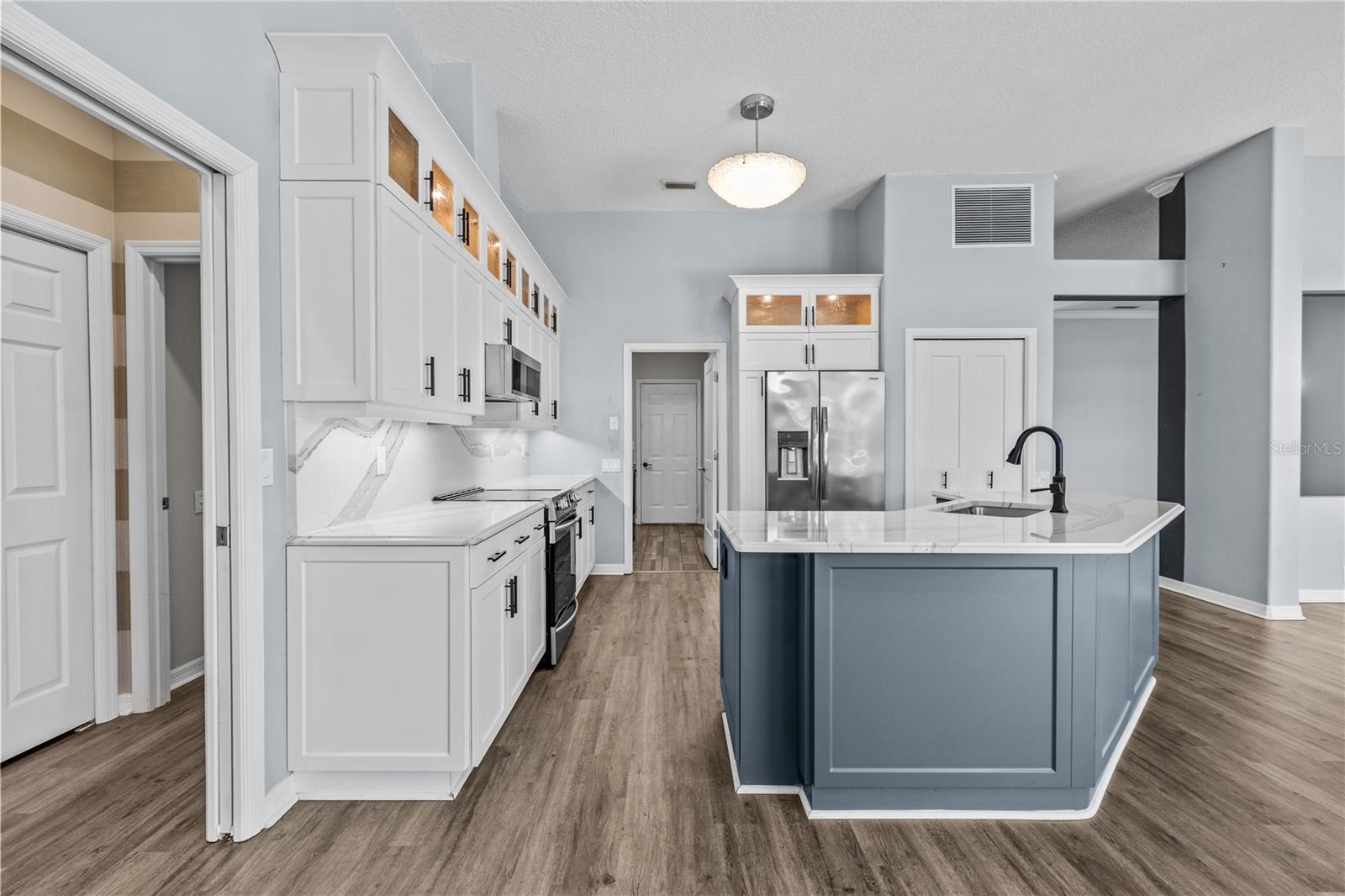 Image 30 of 86 For 7114 River Club Boulevard