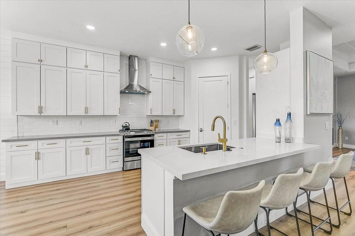 Image 13 of 48 For 5817 Mulligan Way