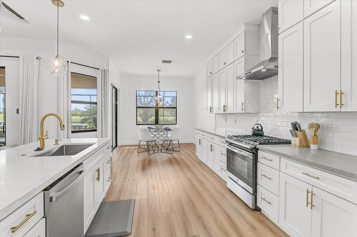 Image 16 of 48 For 5817 Mulligan Way