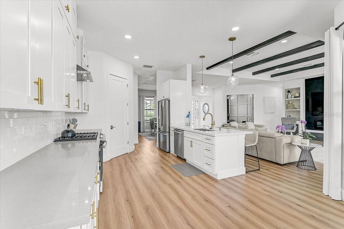 Image 19 of 48 For 5817 Mulligan Way