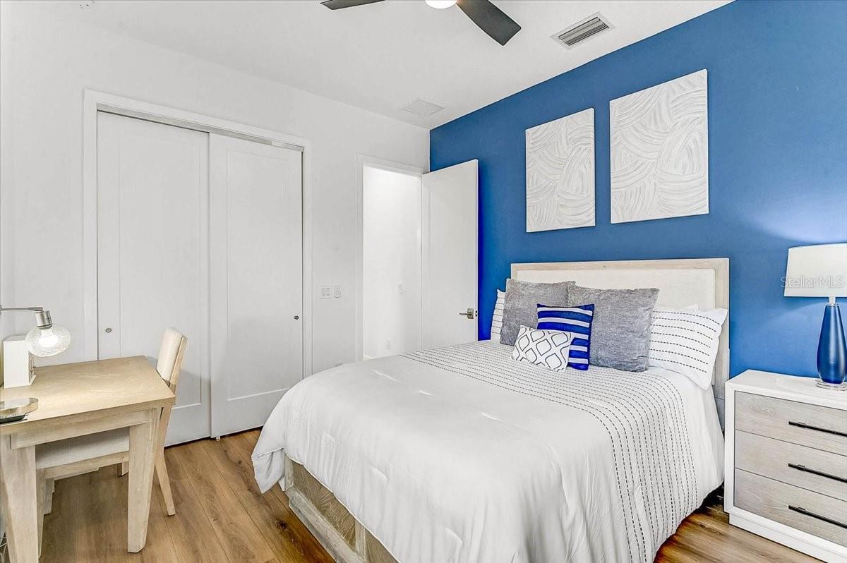 Image 29 of 48 For 5817 Mulligan Way