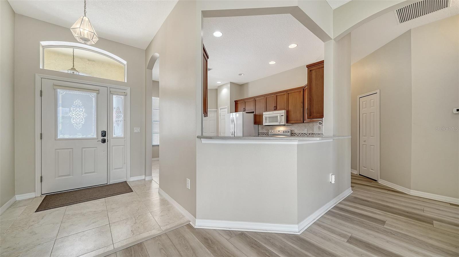 Image 12 of 69 For 5939 Sandstone Avenue