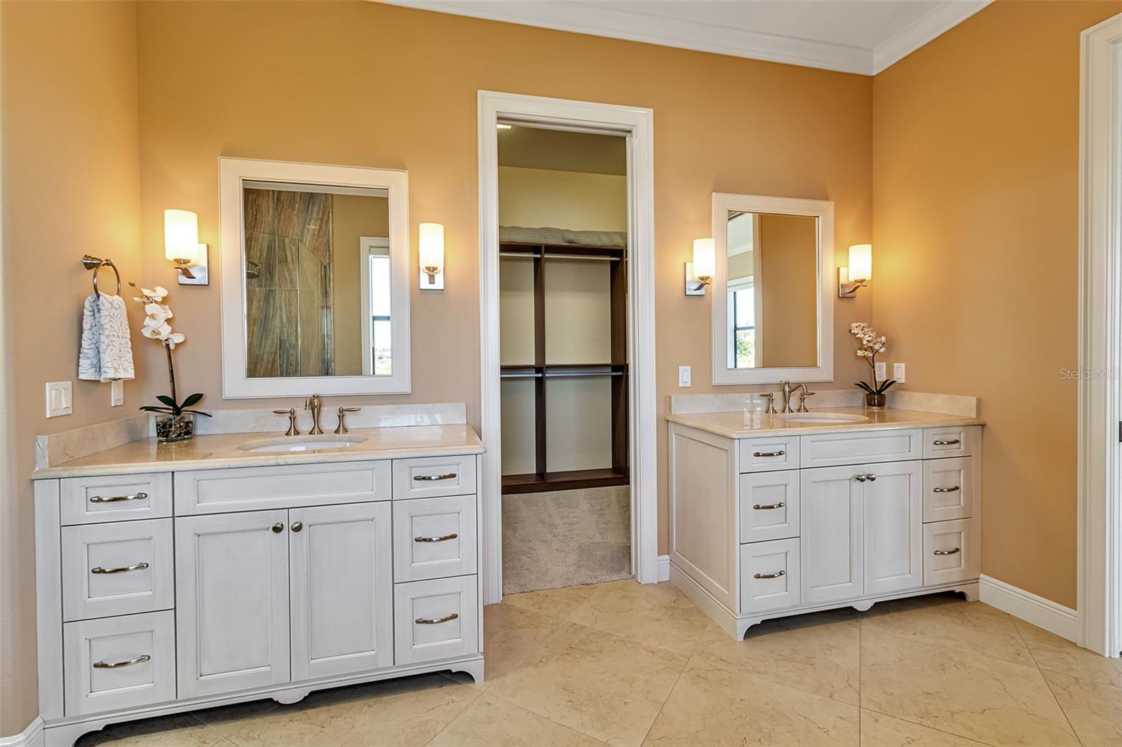 Image 20 of 48 For 2508 Casey Key Road