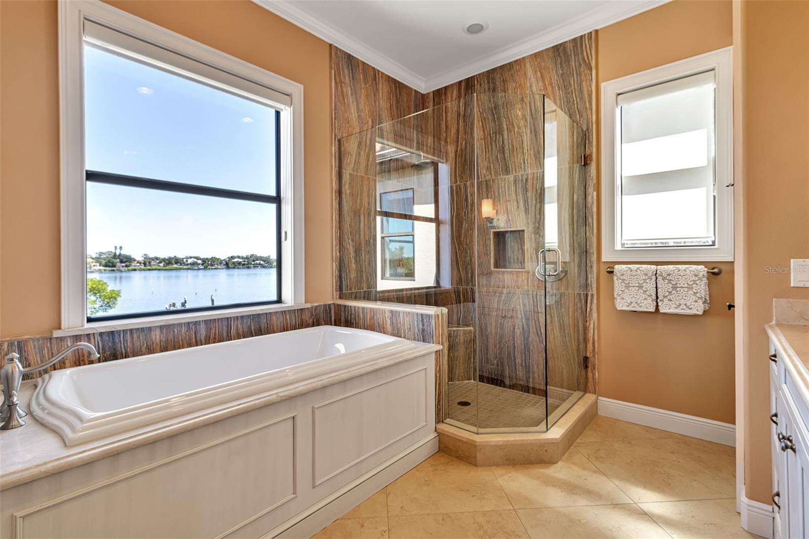 Image 22 of 48 For 2508 Casey Key Road