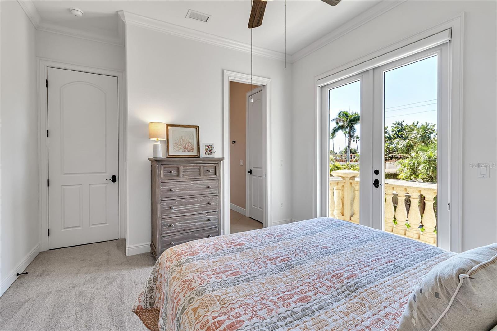 Image 37 of 48 For 2508 Casey Key Road