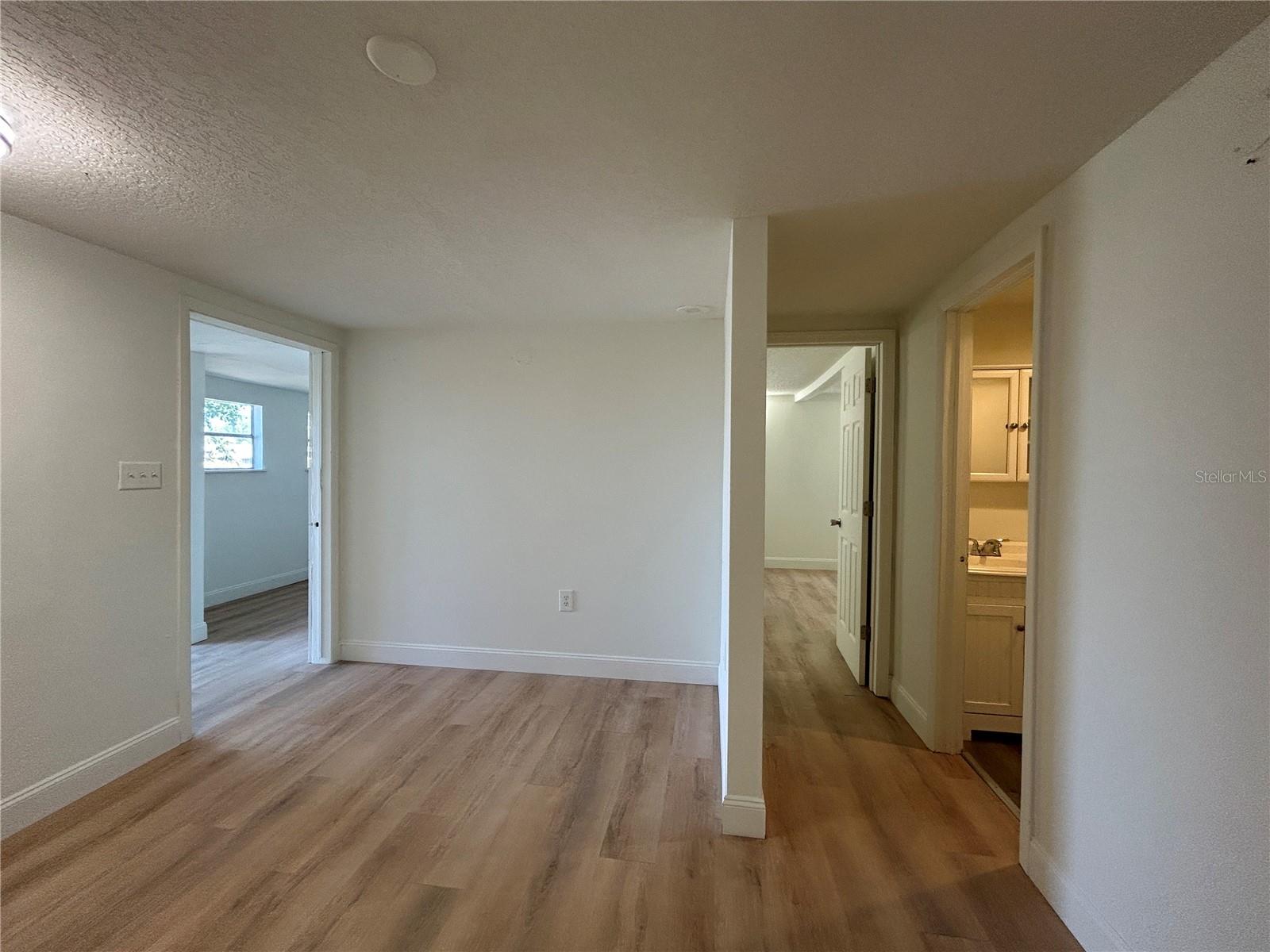 Image 14 of 25 For 2024 Dixie Avenue