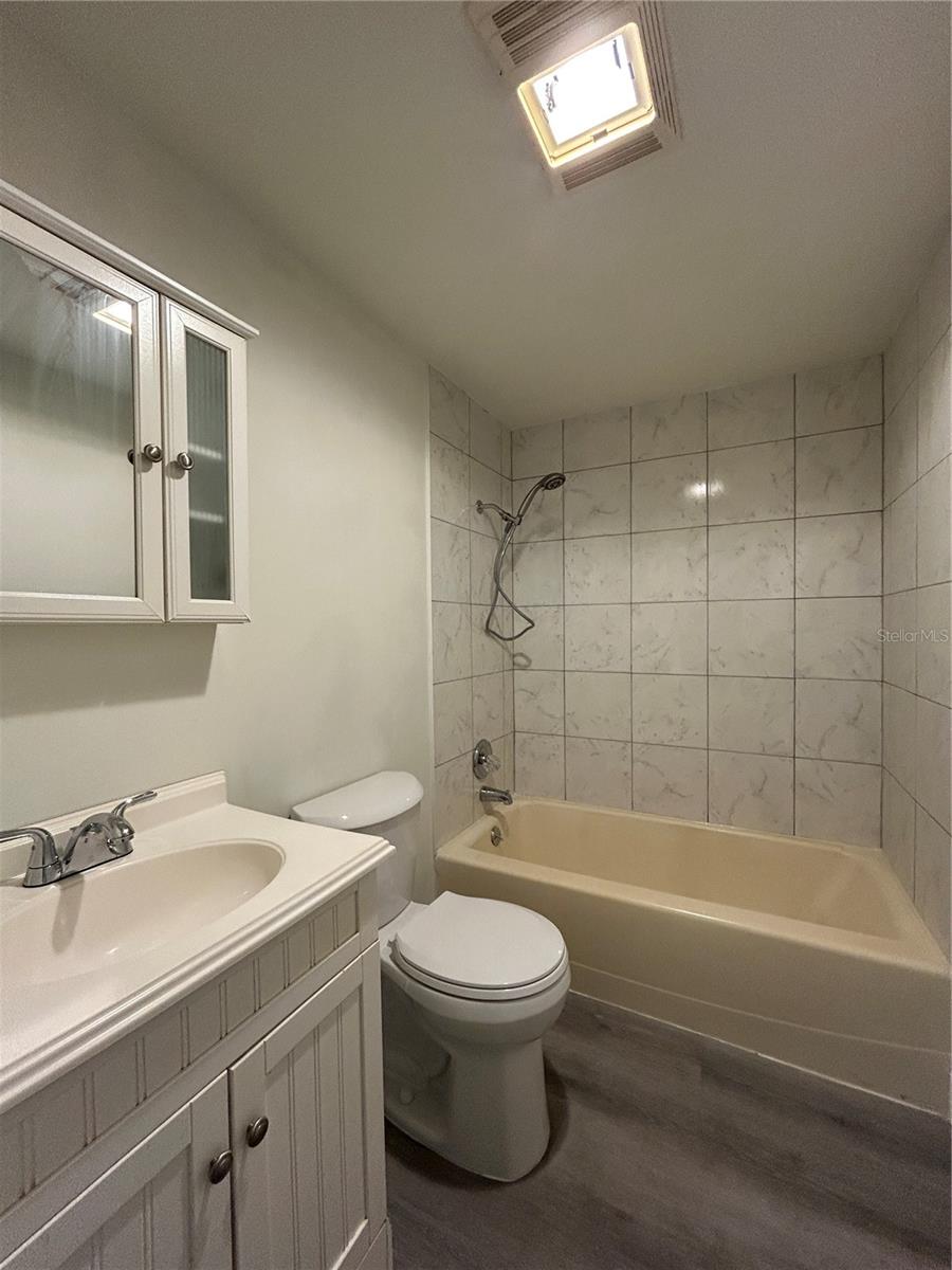 Image 16 of 25 For 2024 Dixie Avenue