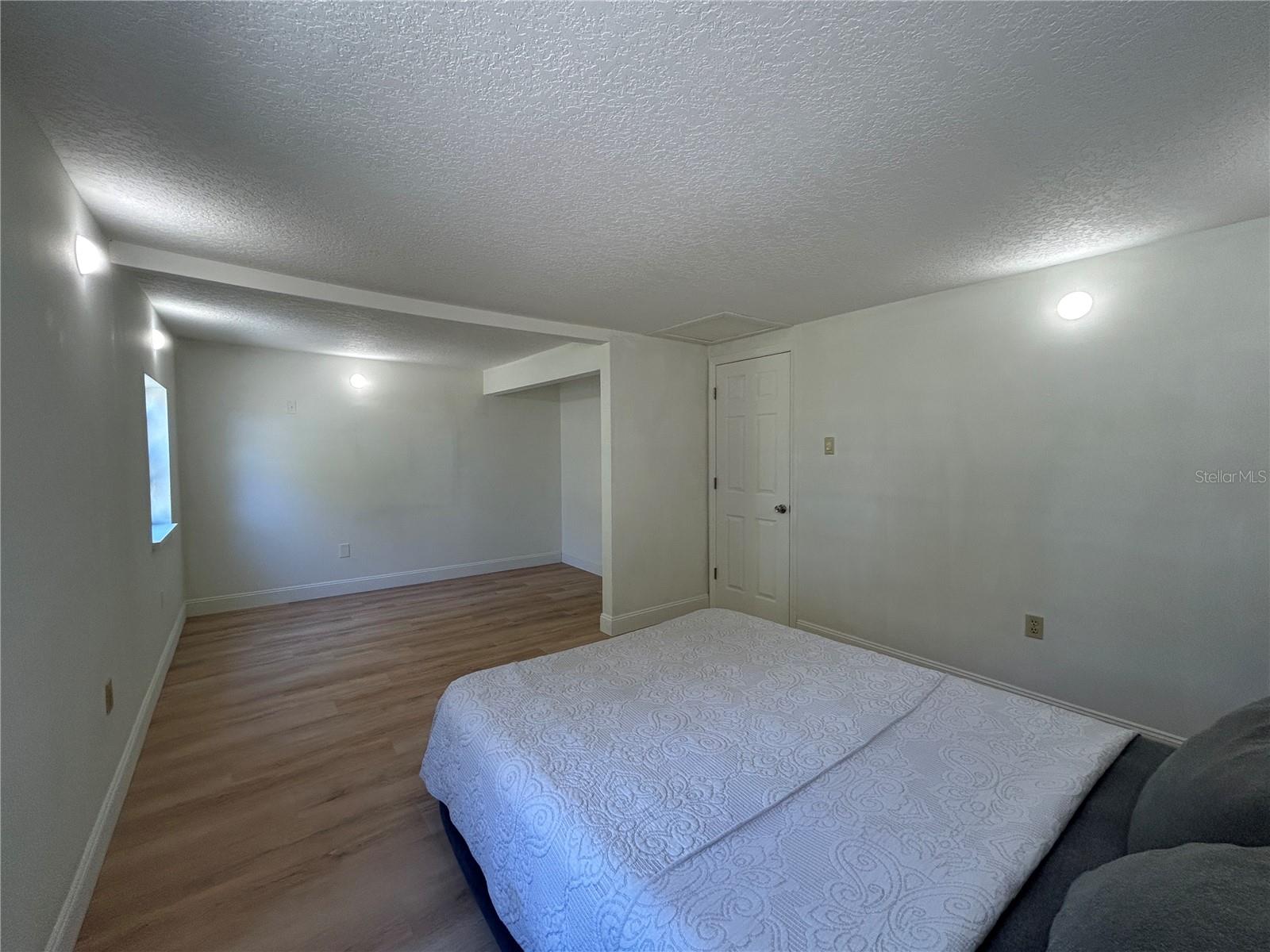 Image 18 of 25 For 2024 Dixie Avenue