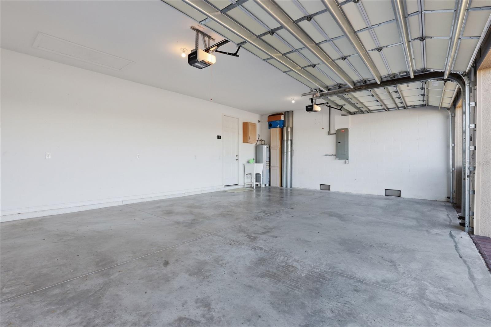 Image 39 of 45 For 14879 Wichita Road