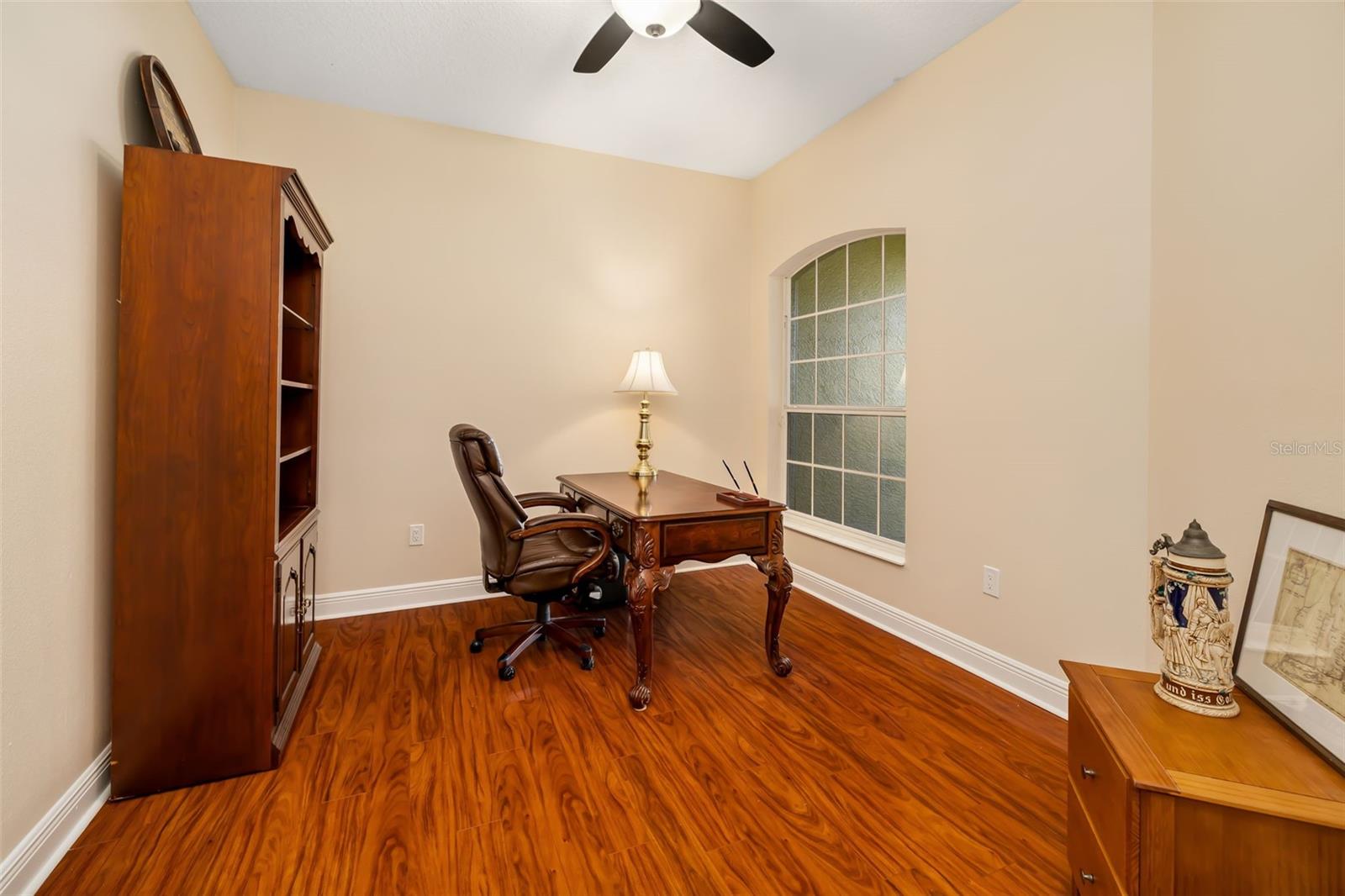 Image 10 of 83 For 8407 Miramar Way