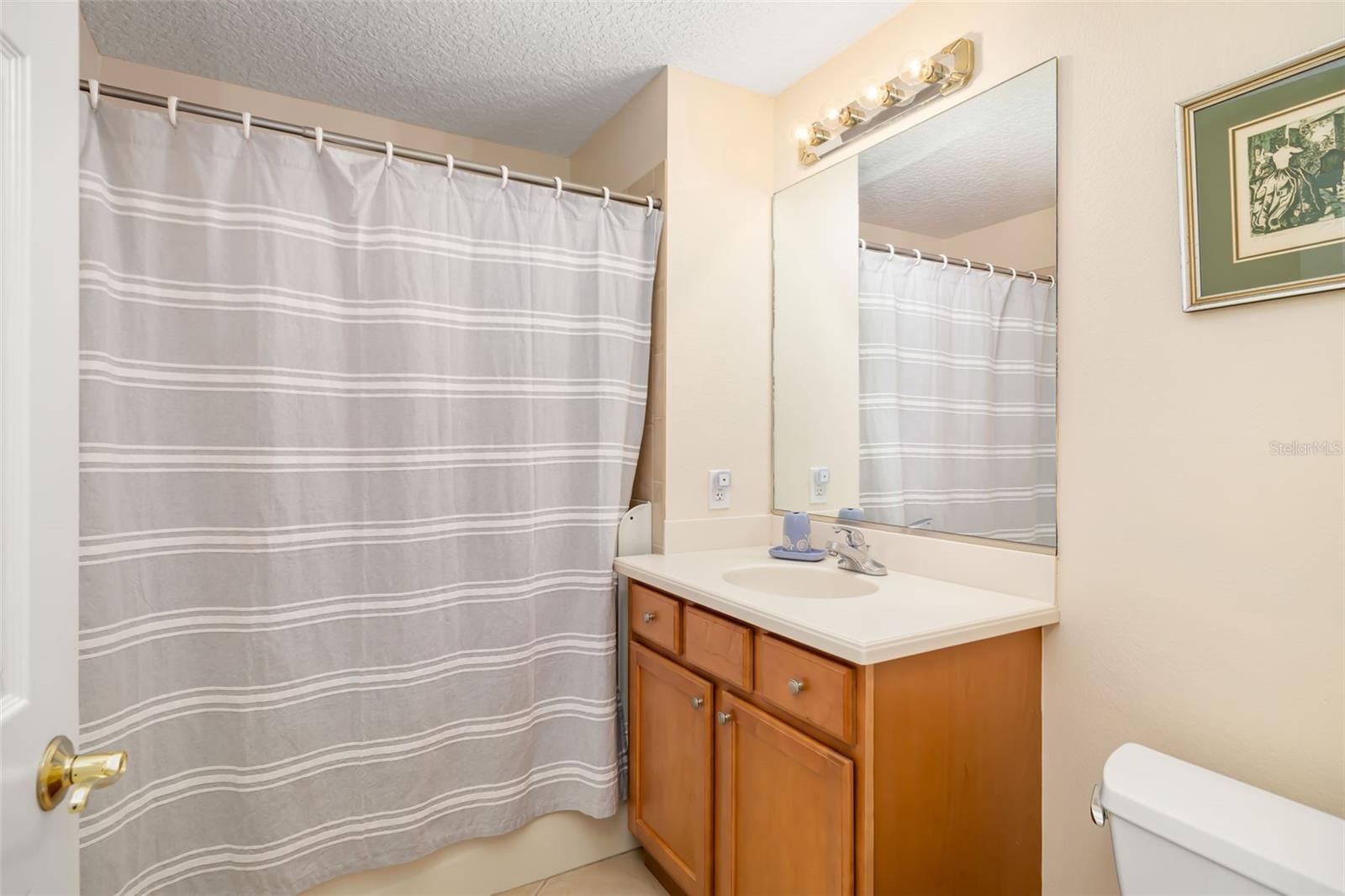 Image 14 of 83 For 8407 Miramar Way