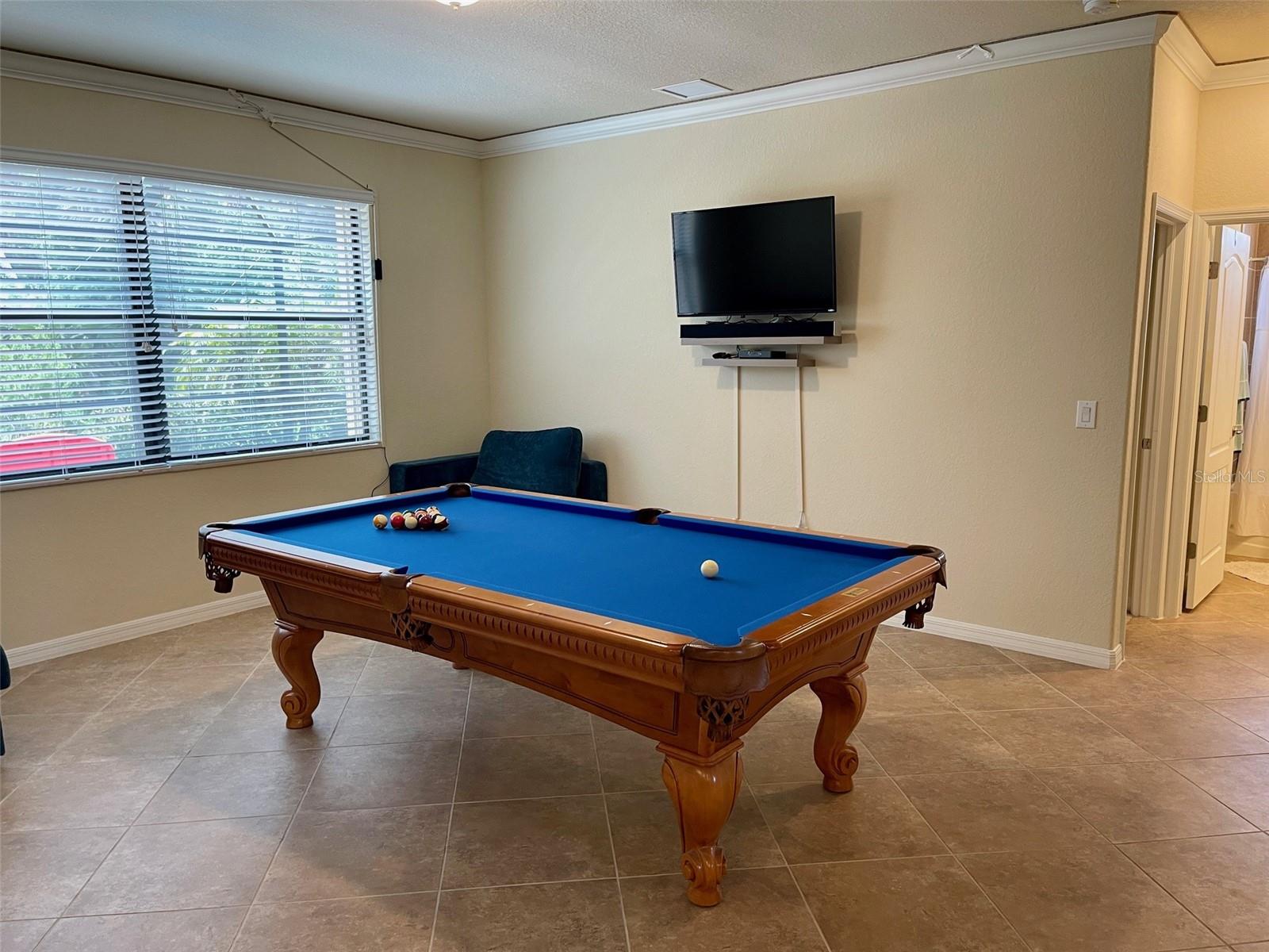 Image 13 of 52 For 20940 Valore Court