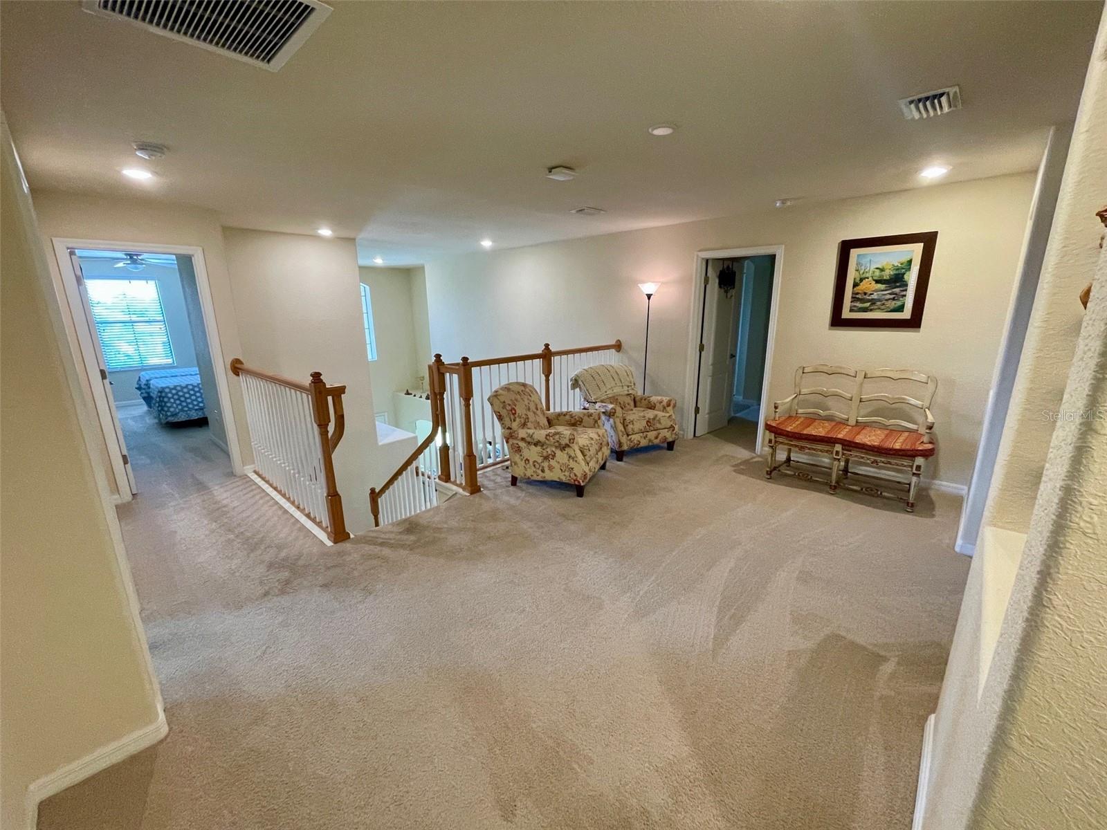 Image 16 of 52 For 20940 Valore Court