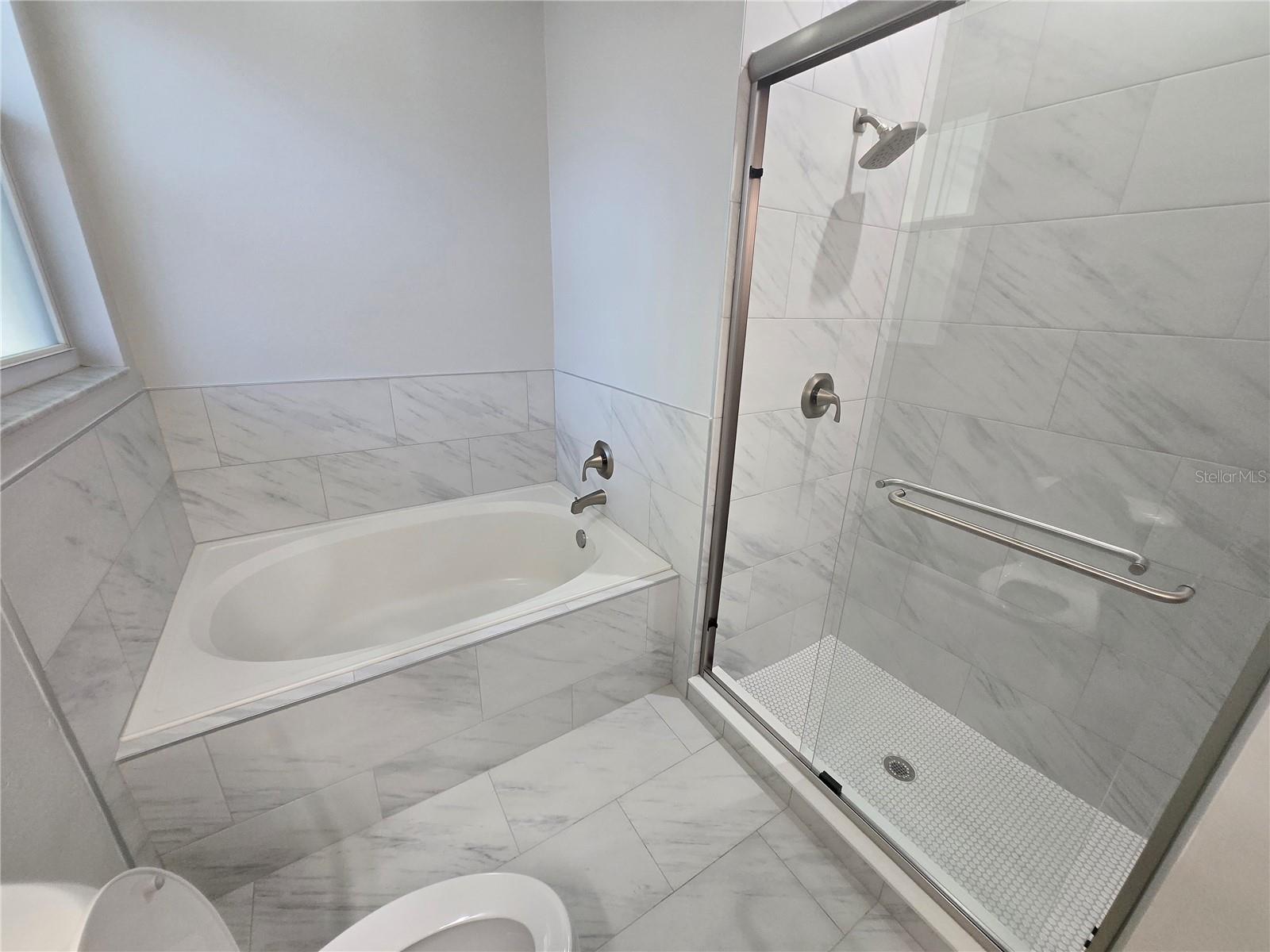 Image 10 of 23 For 4211 2nd Avenue E