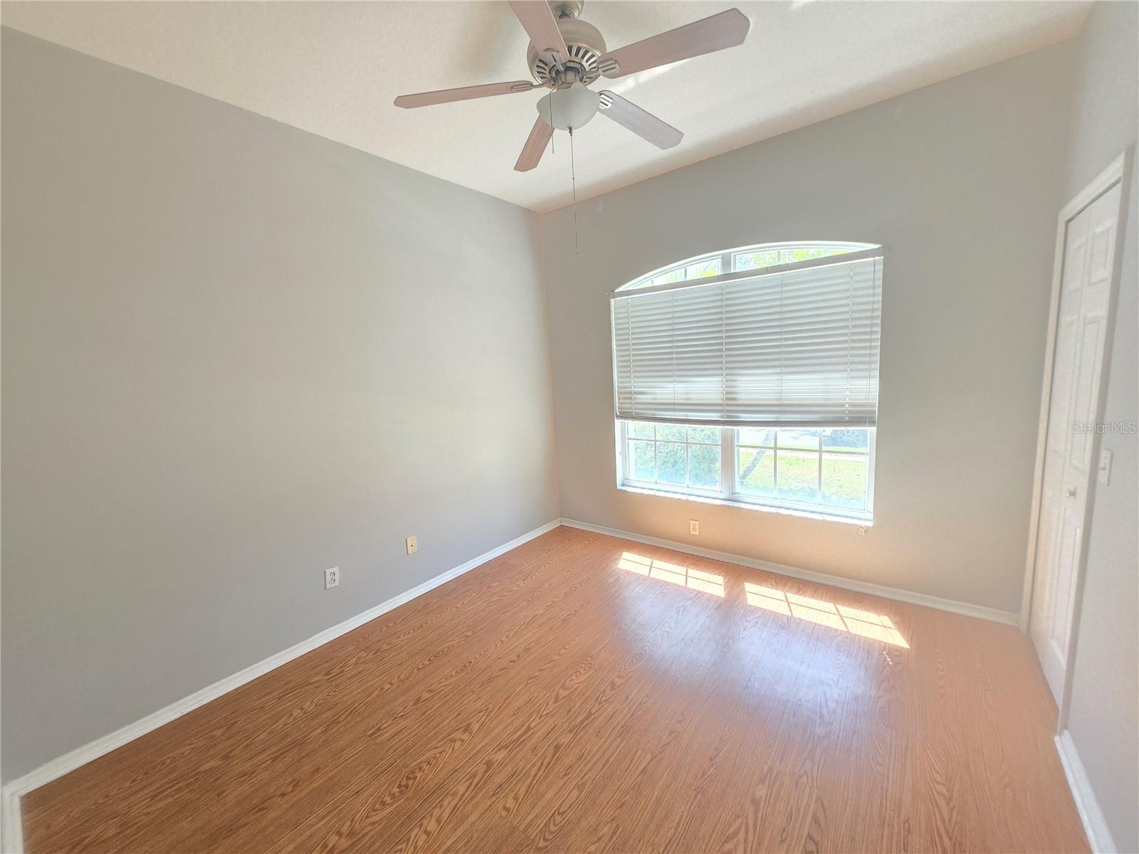 Image 17 of 23 For 4211 2nd Avenue E