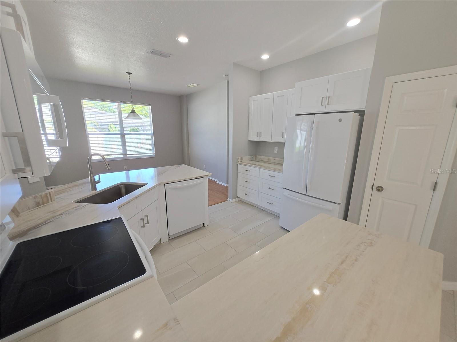 Image 5 of 23 For 4211 2nd Avenue E