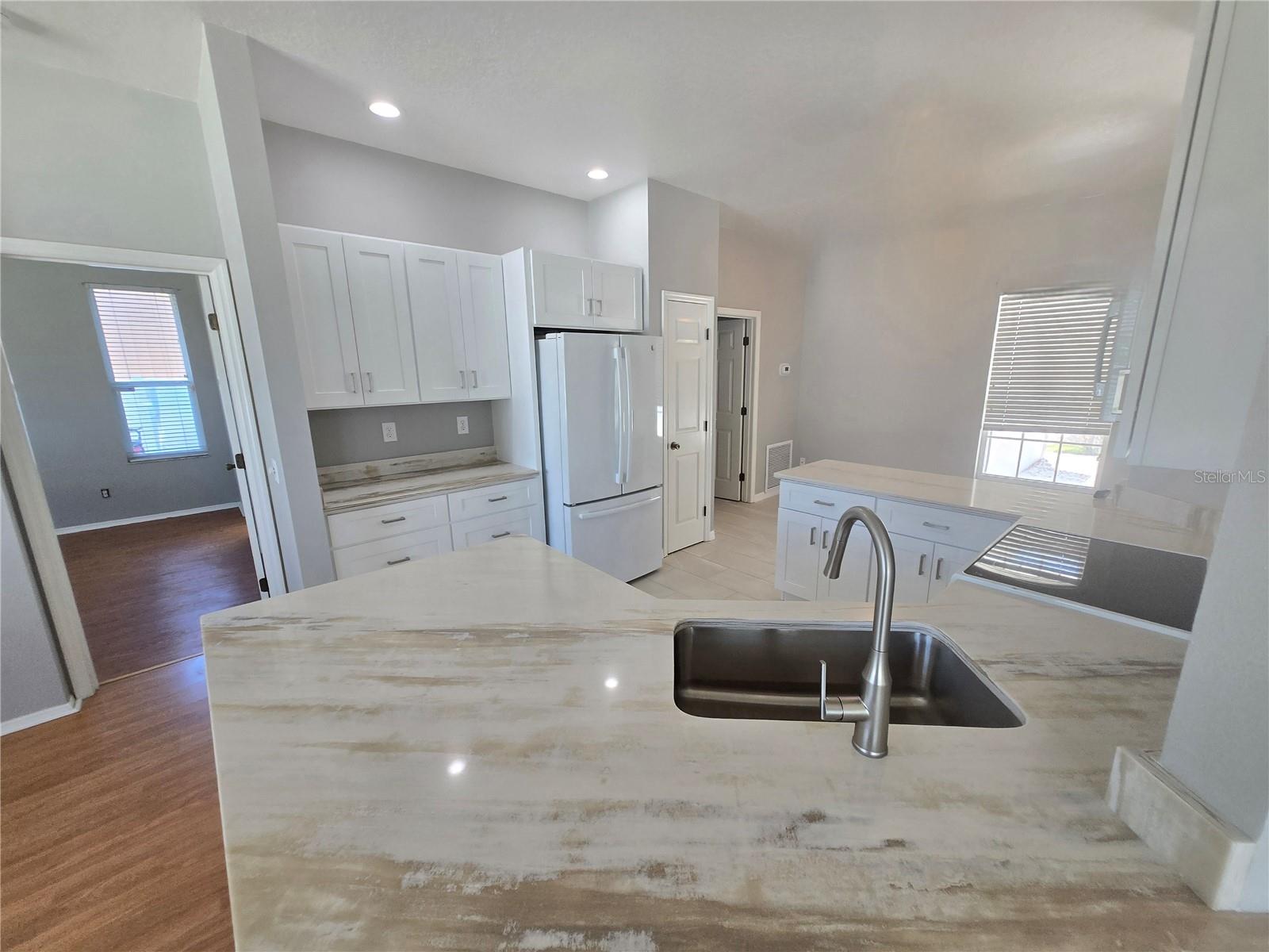 Image 6 of 23 For 4211 2nd Avenue E