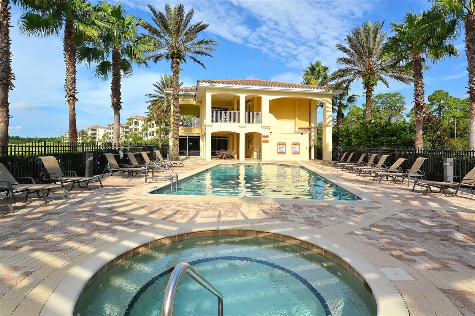 Image 48 of 55 For 6350 Watercrest Way 402