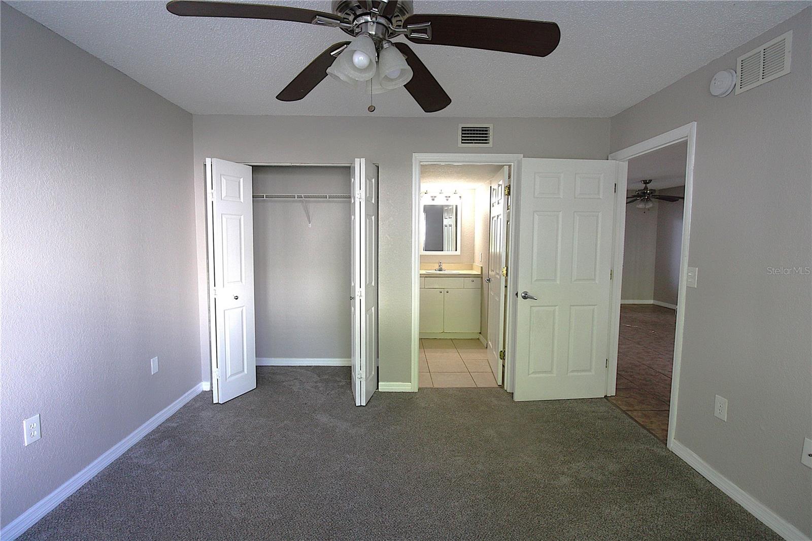 Image 8 of 14 For 5310 26th Street W 1502