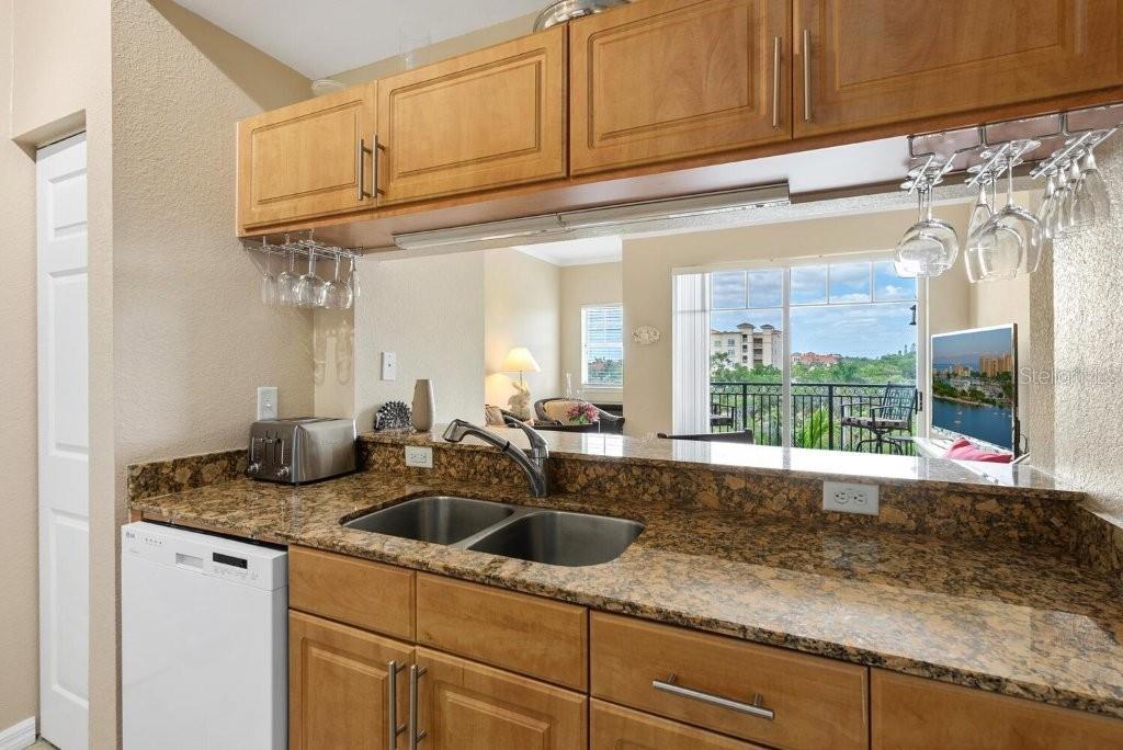 Image 17 of 49 For 1064 Tamiami Trail 1425