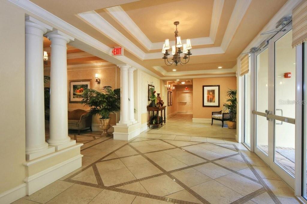 Image 28 of 49 For 1064 Tamiami Trail 1425