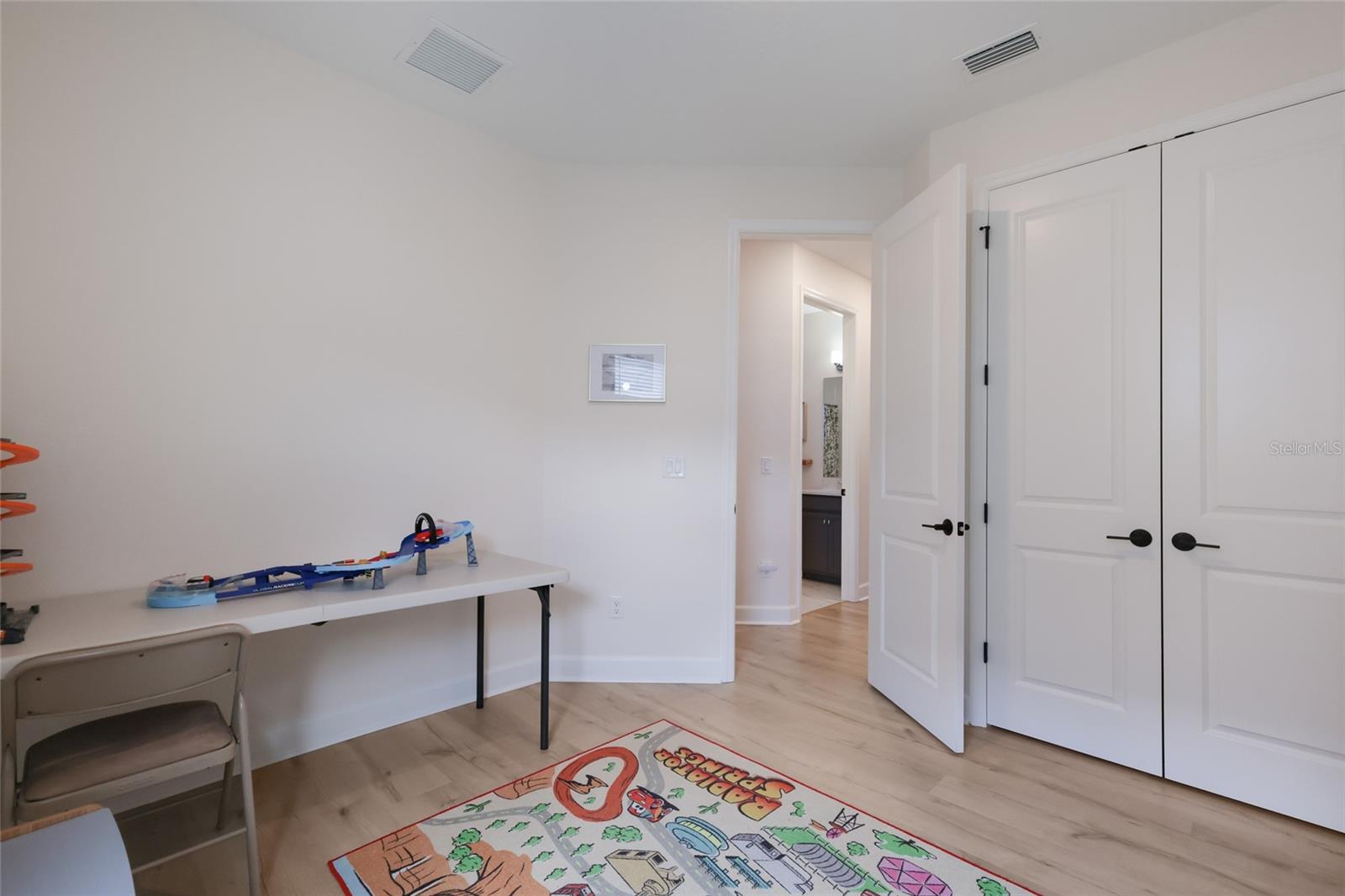 Image 33 of 55 For 16318 Culpepper Drive