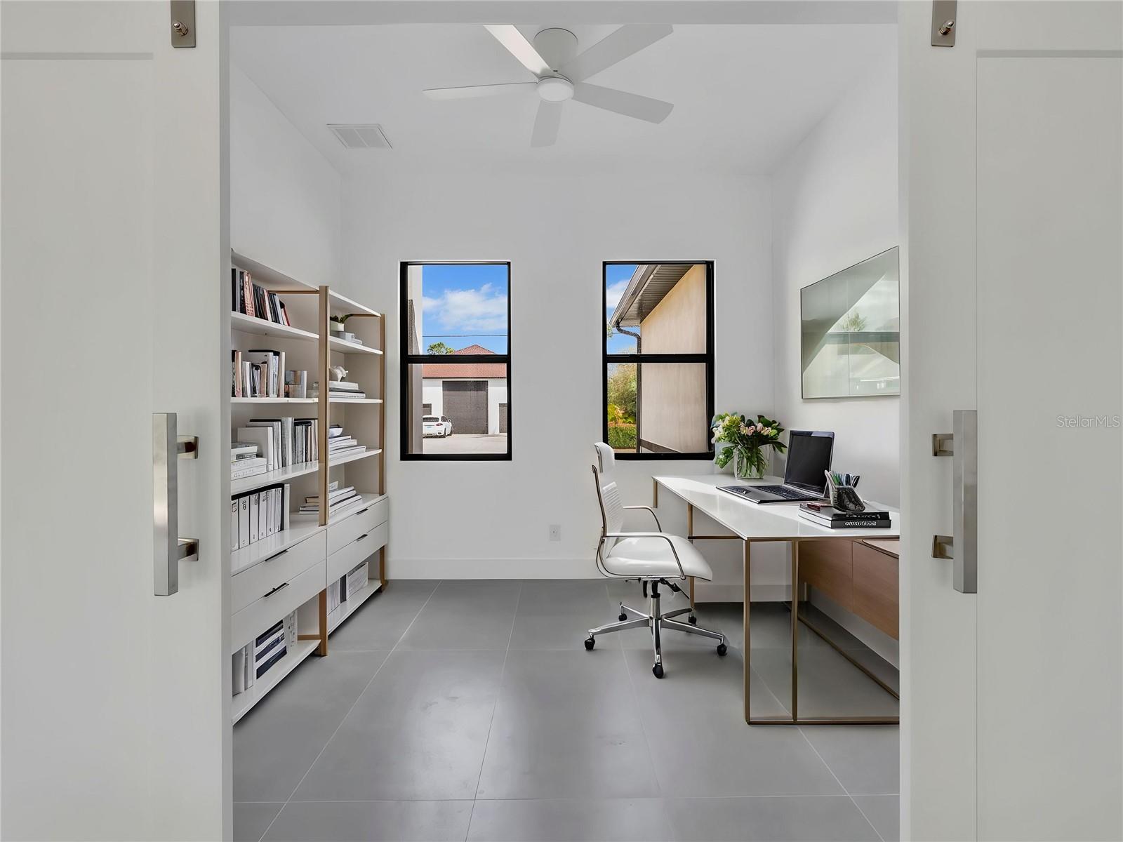 Image 33 of 38 For 11161 Carnegie Avenue