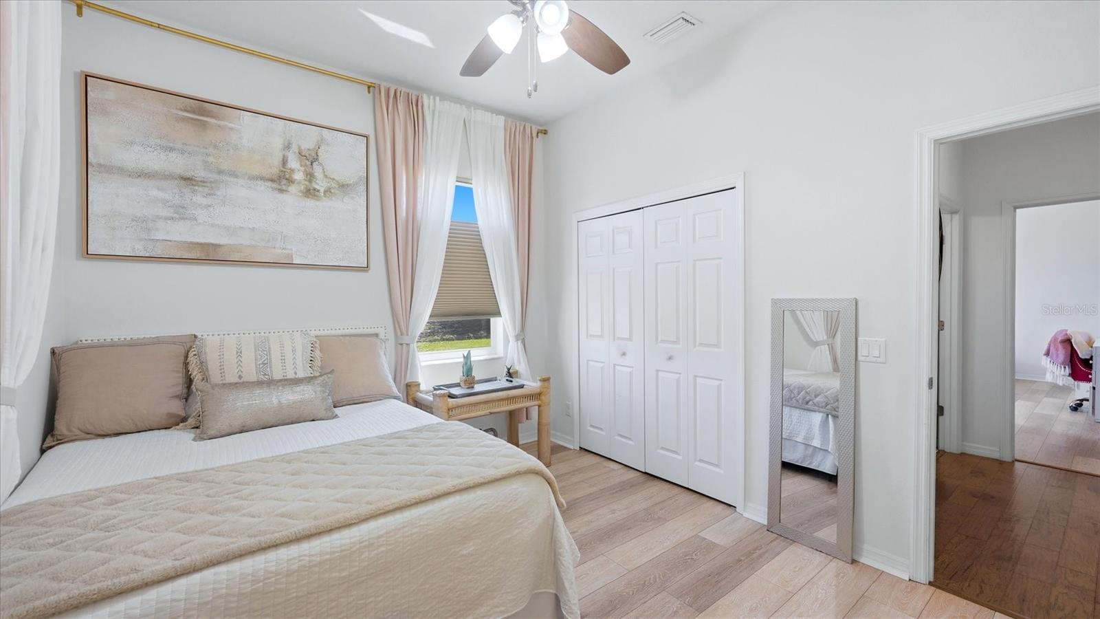 Image 24 of 61 For 2214 132 Nd Place E