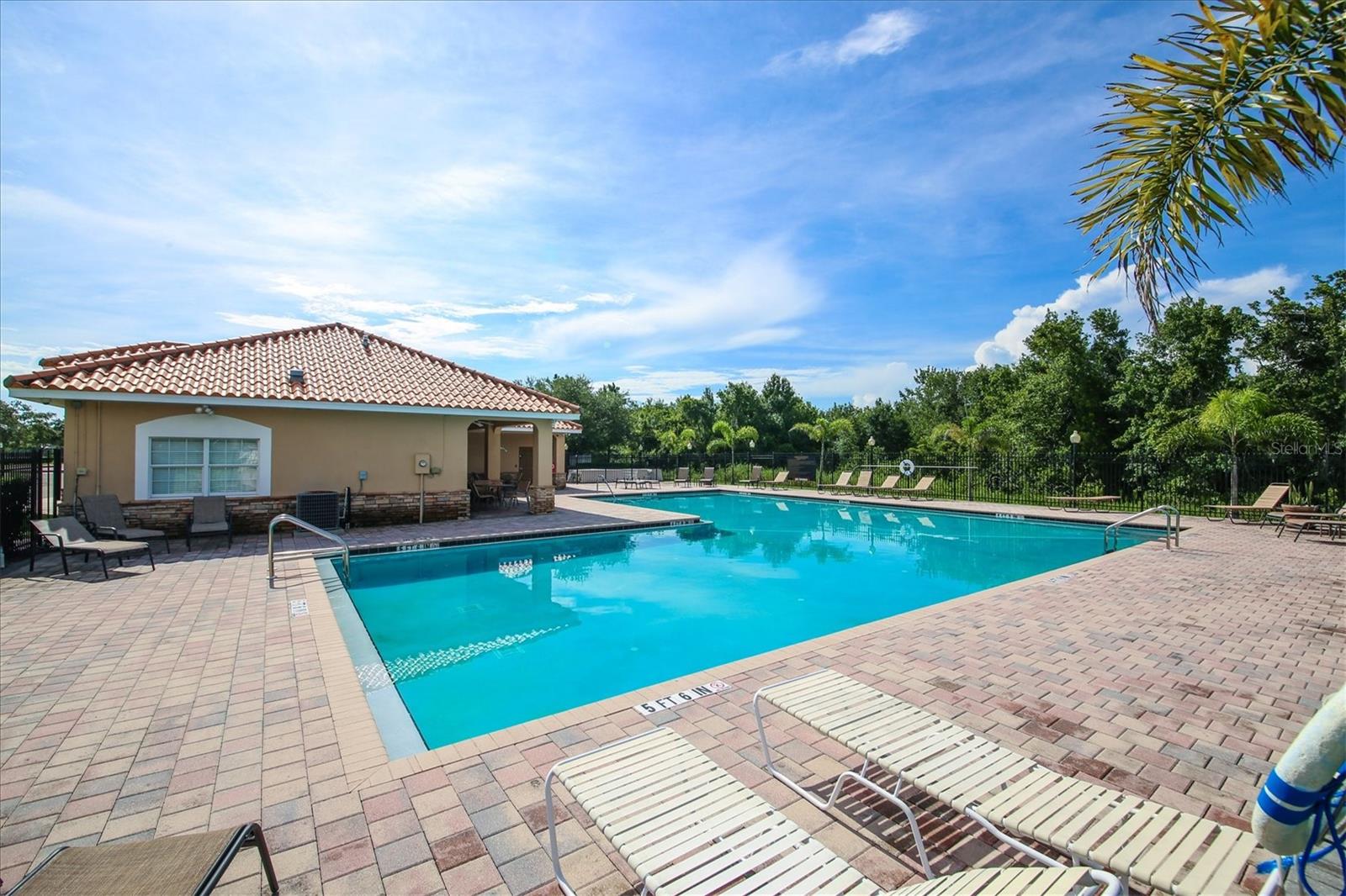 Image 51 of 61 For 2214 132 Nd Place E