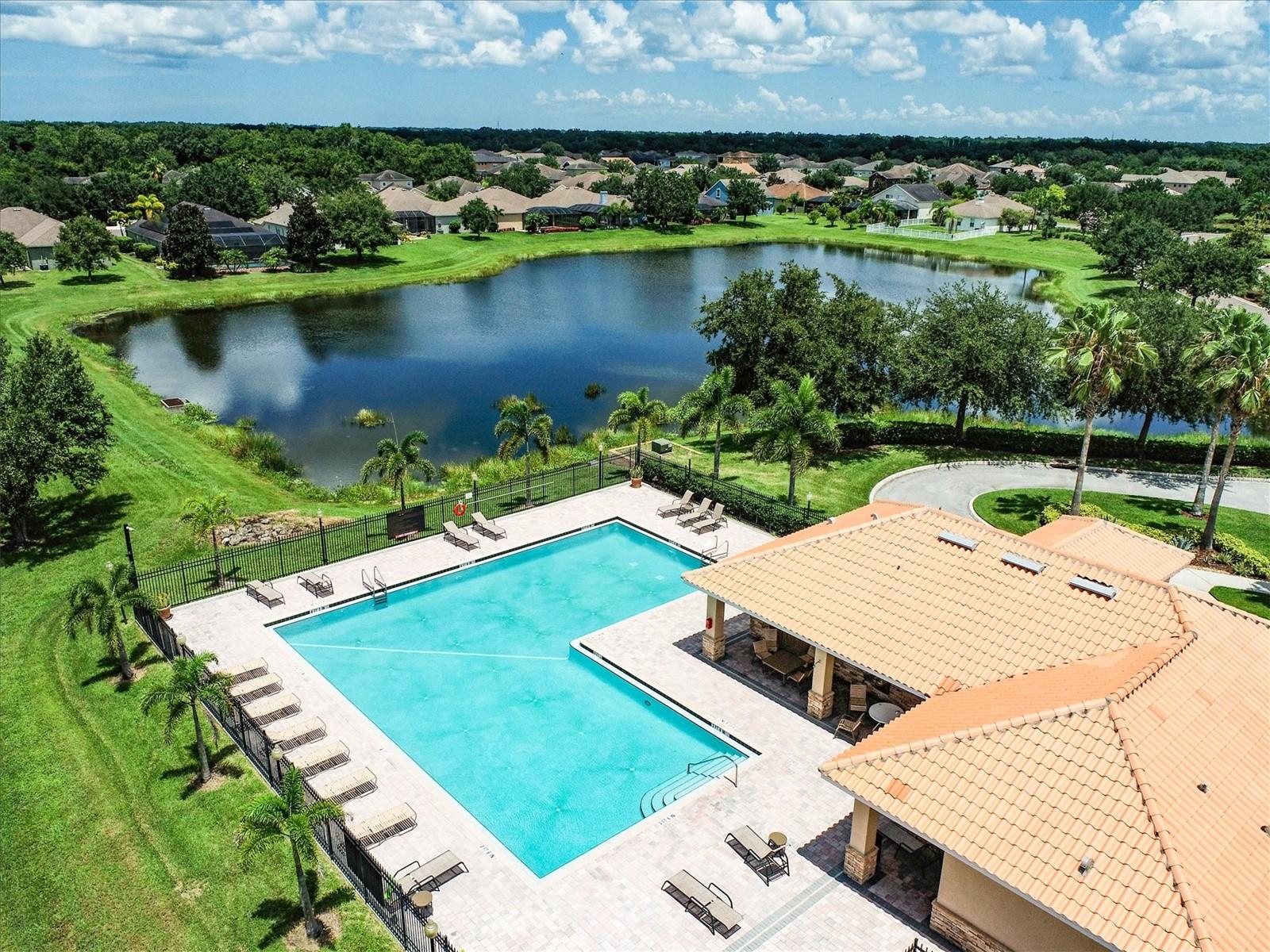 Image 53 of 61 For 2214 132 Nd Place E