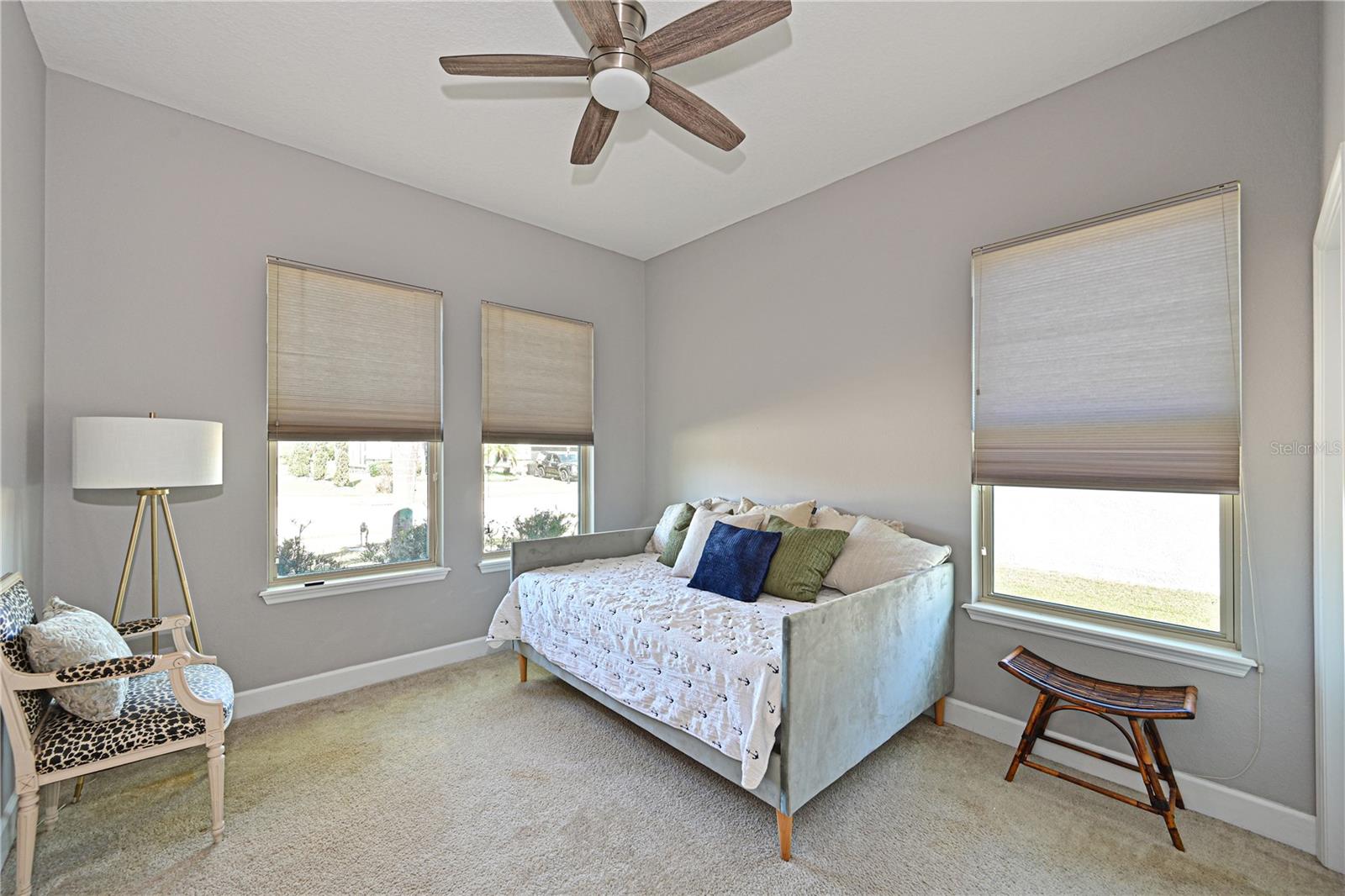 Image 16 of 35 For 11608 8th Terrace Ne