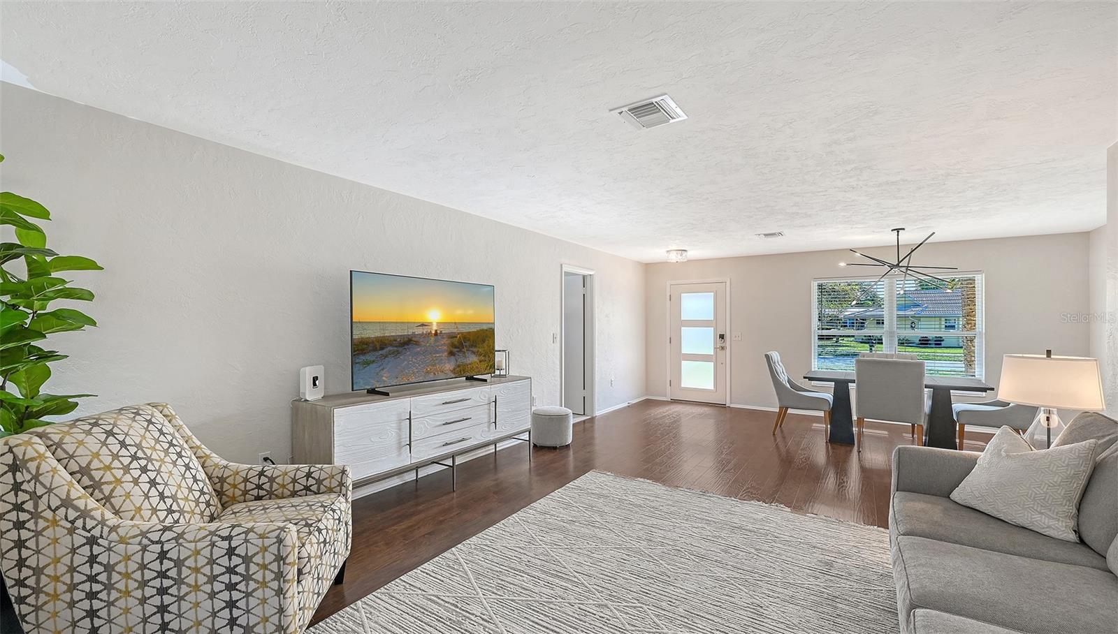 Image 11 of 47 For 7480 Blaine Way