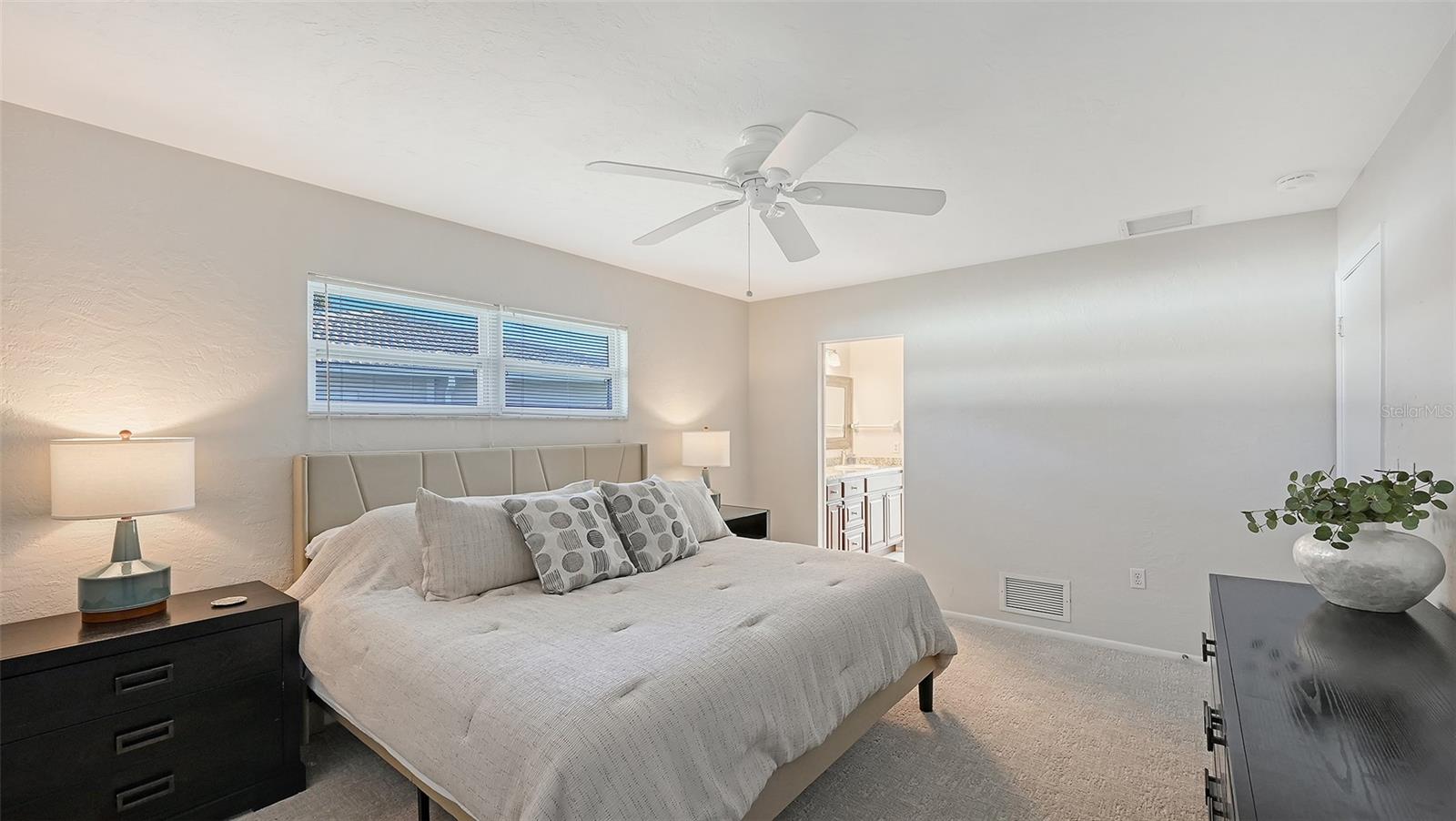 Image 26 of 47 For 7480 Blaine Way