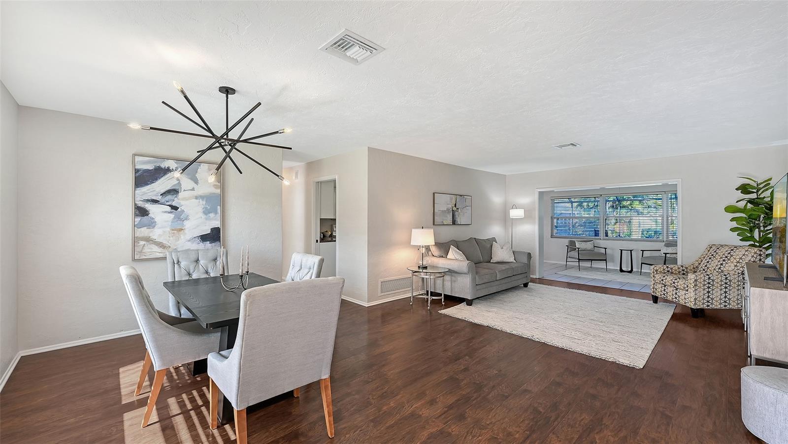 Image 6 of 47 For 7480 Blaine Way