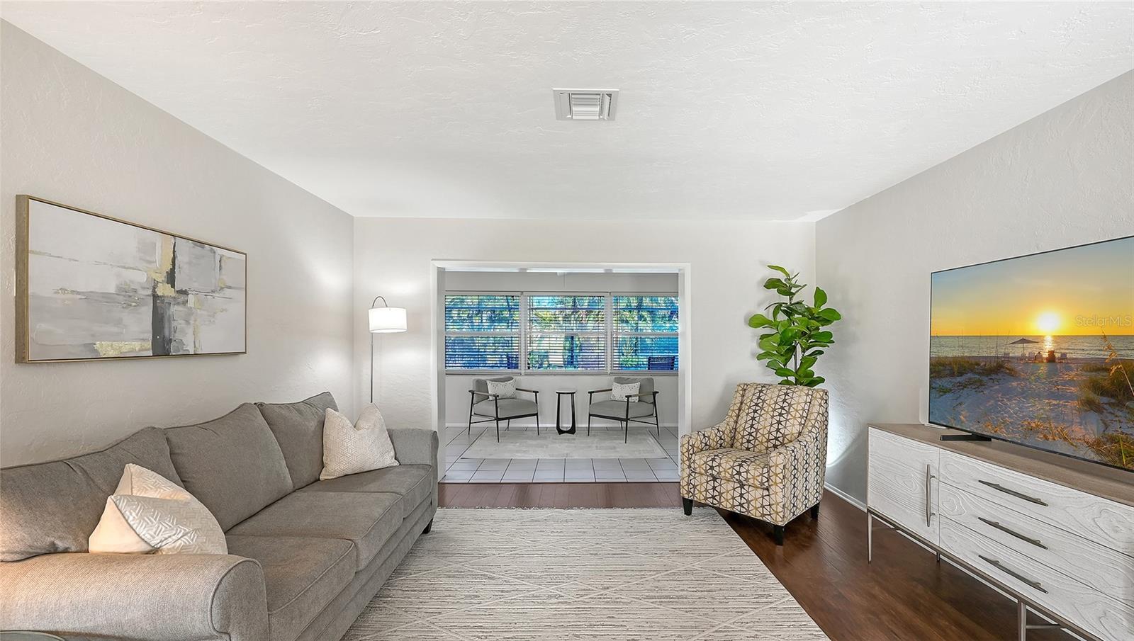 Image 9 of 47 For 7480 Blaine Way