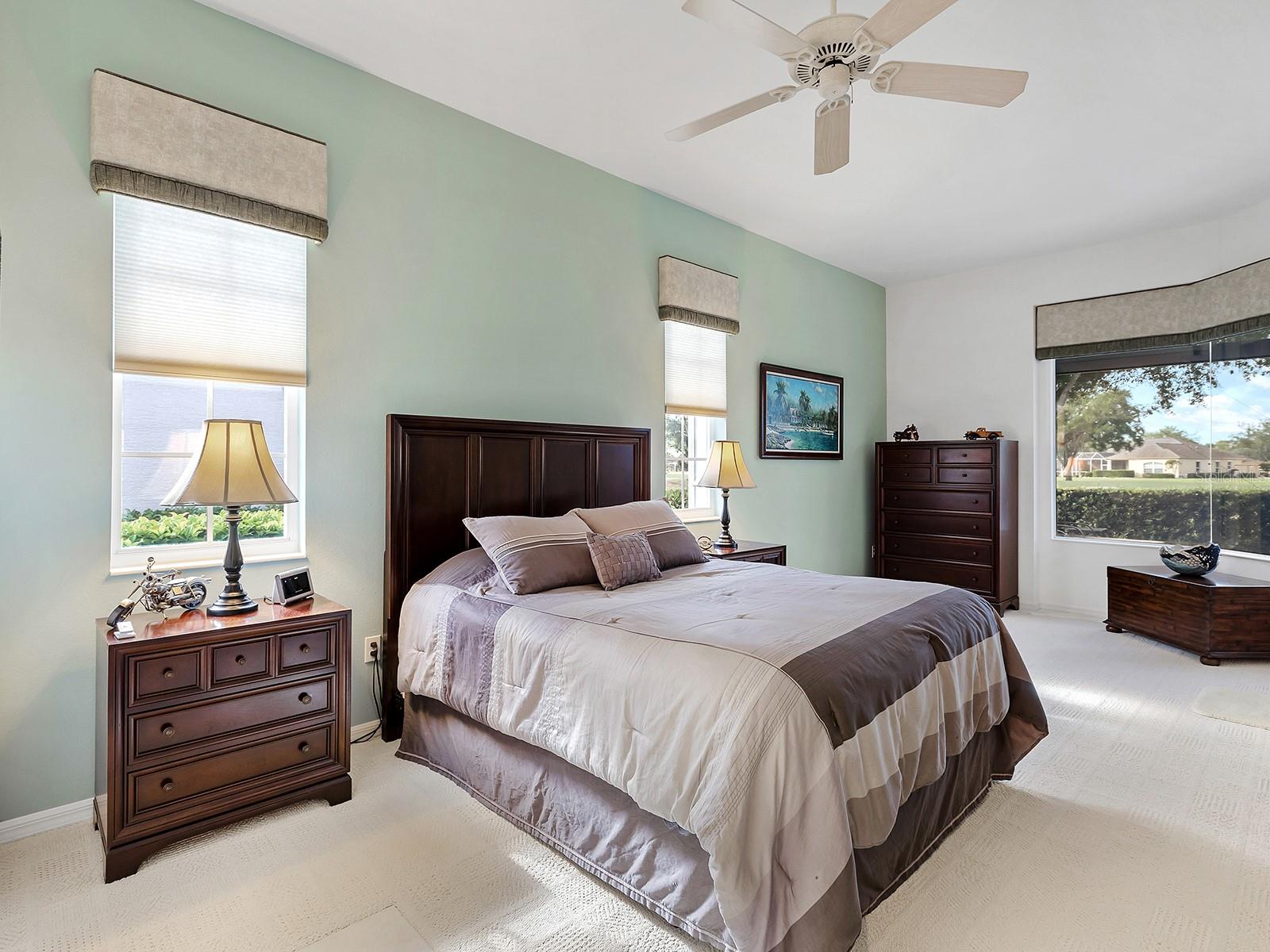 Image 28 of 42 For 10106 Glenmore Avenue