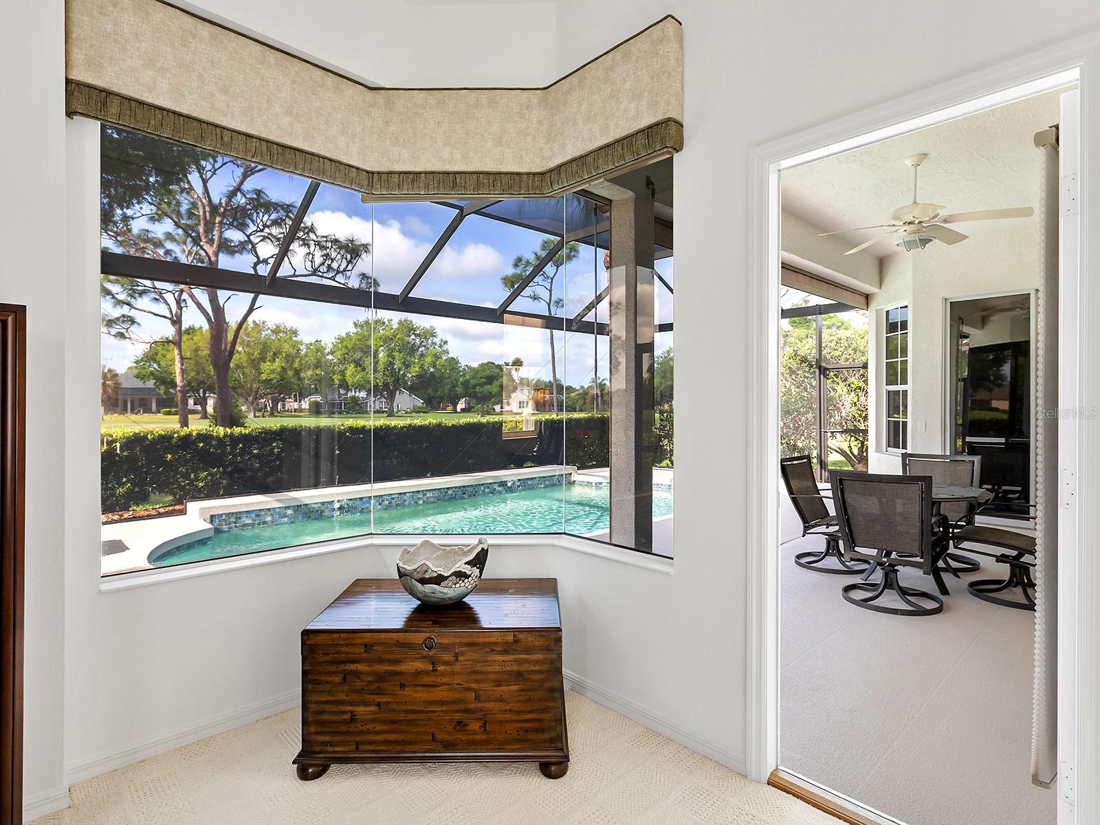 Image 29 of 42 For 10106 Glenmore Avenue