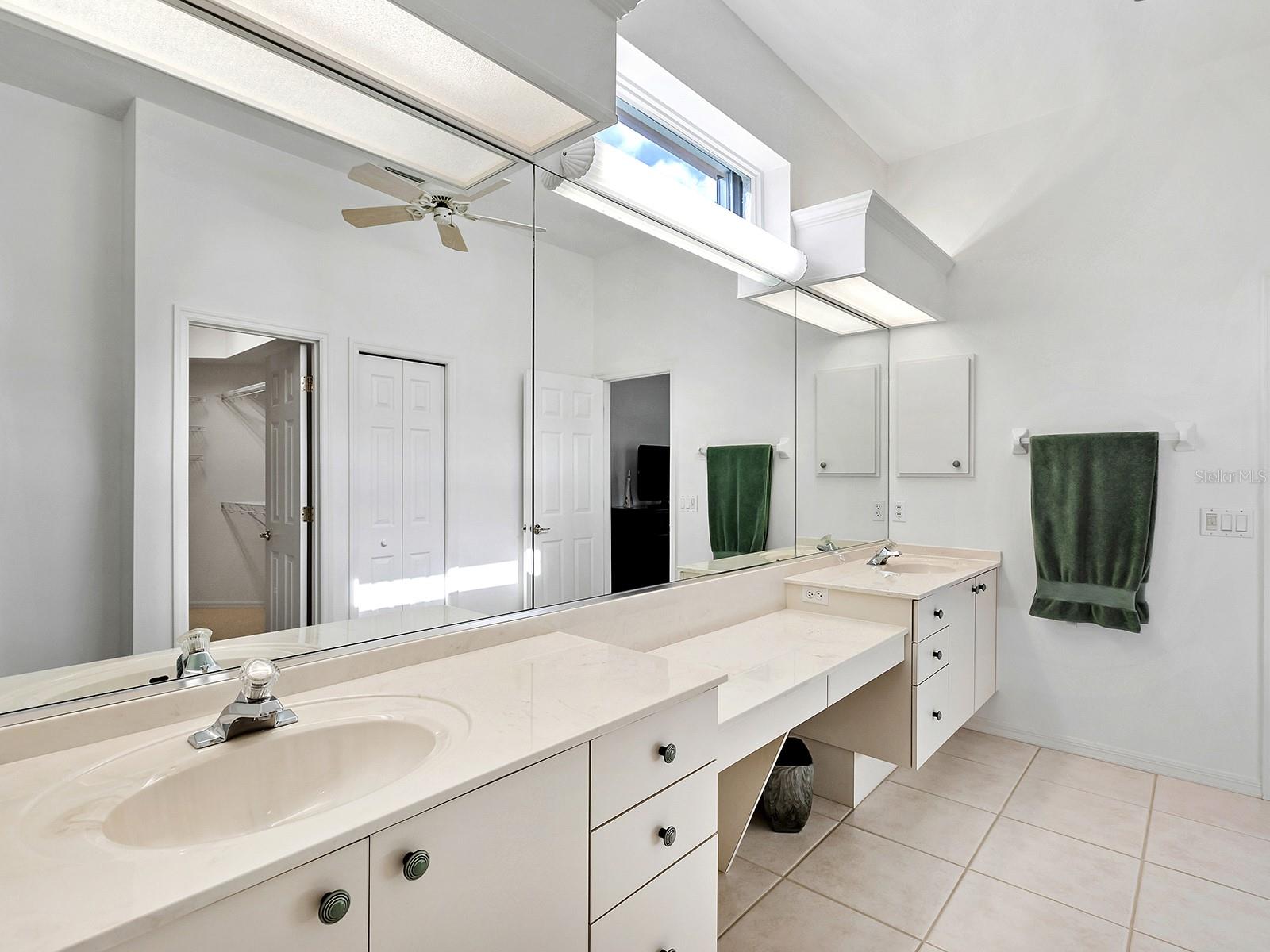 Image 31 of 42 For 10106 Glenmore Avenue