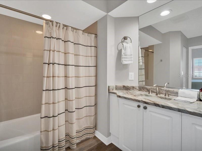 Image 18 of 25 For 3701 54th Drive W 102