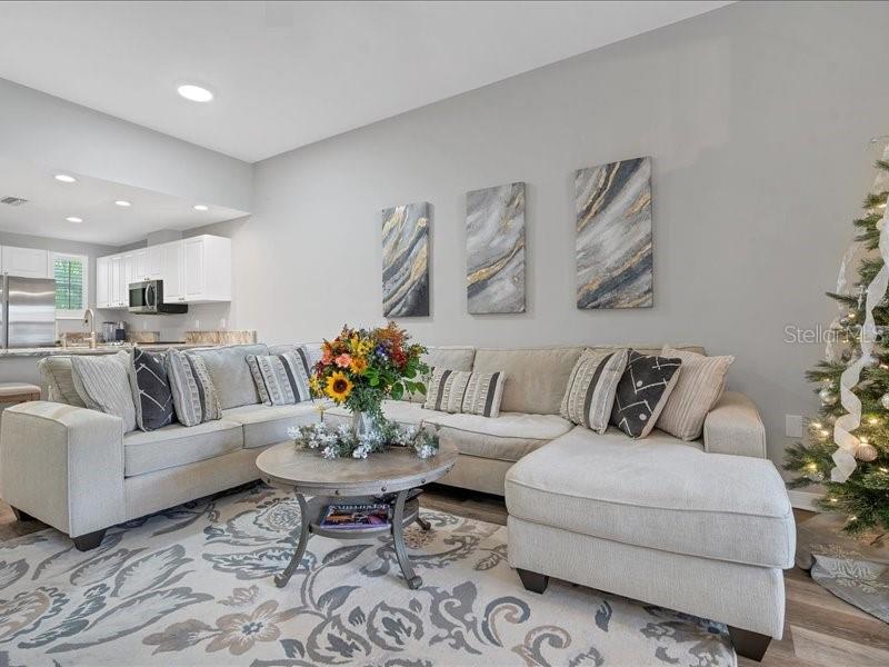 Image 7 of 25 For 3701 54th Drive W 102