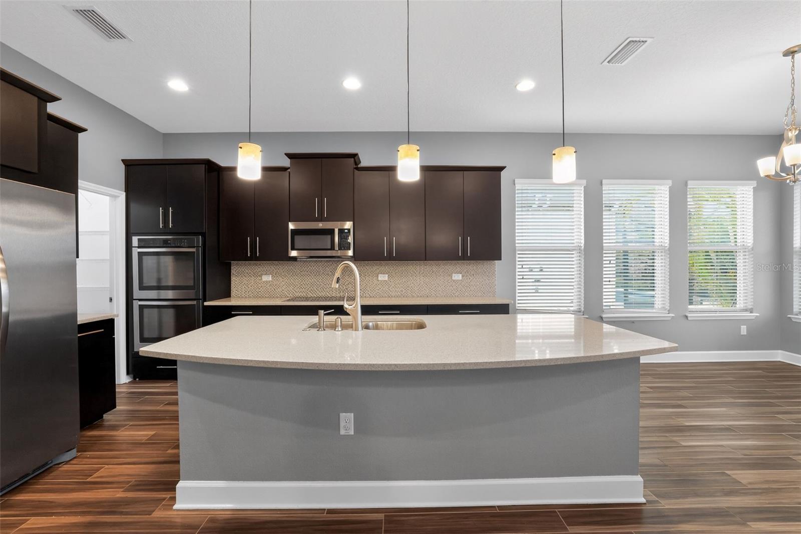 Image 18 of 55 For 710 116th Court Ne