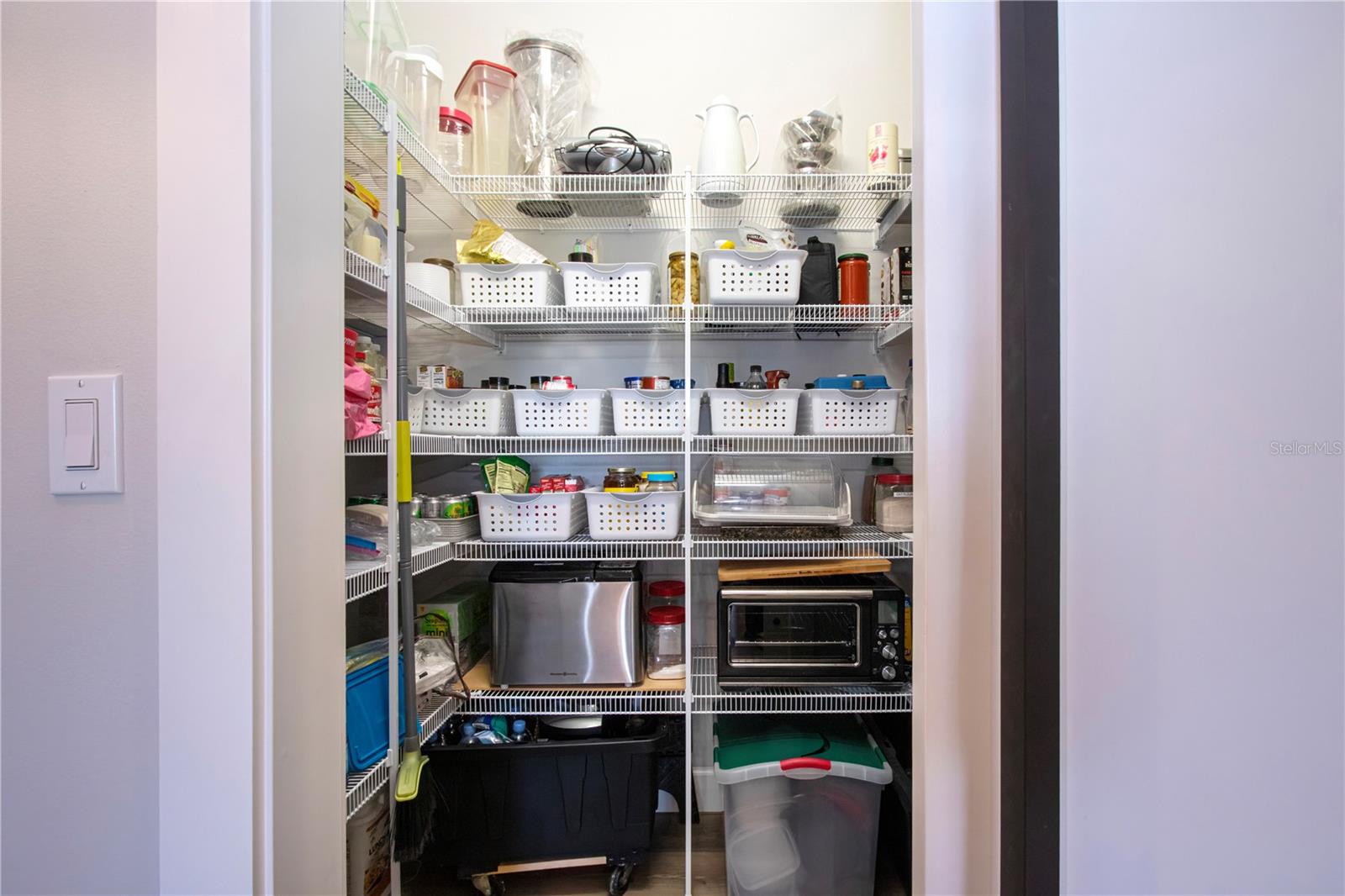 Image 54 of 100 For 7732 Sandhill Lake Drive